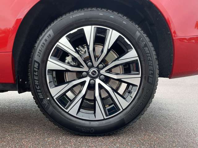 Volvo XC60 B5 AWD Mild-Hybrid Plus Dark AHK ACC BLIS