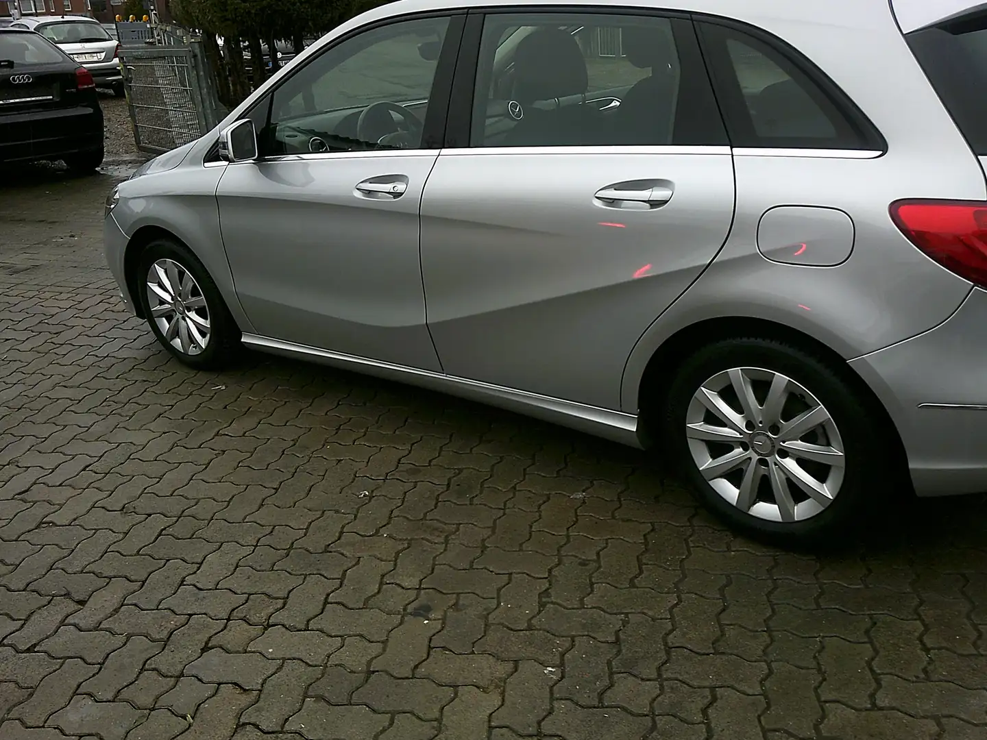 Mercedes-Benz B 180 B 180 (246.242) Grau - 2