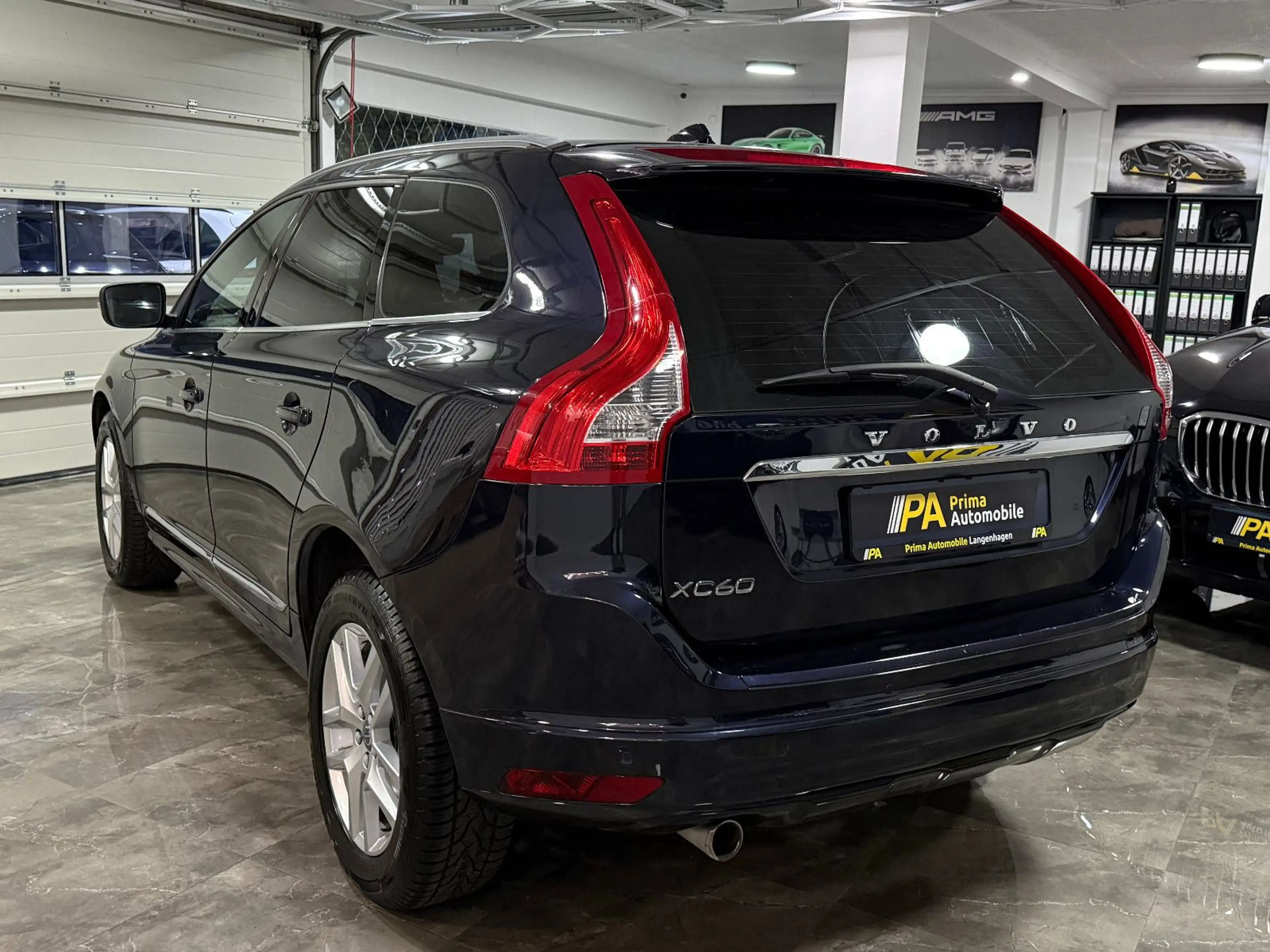 Volvo XC60 2.0 D3 Summum 2WD / Autom. Xenon Navi SHZ — photo 3