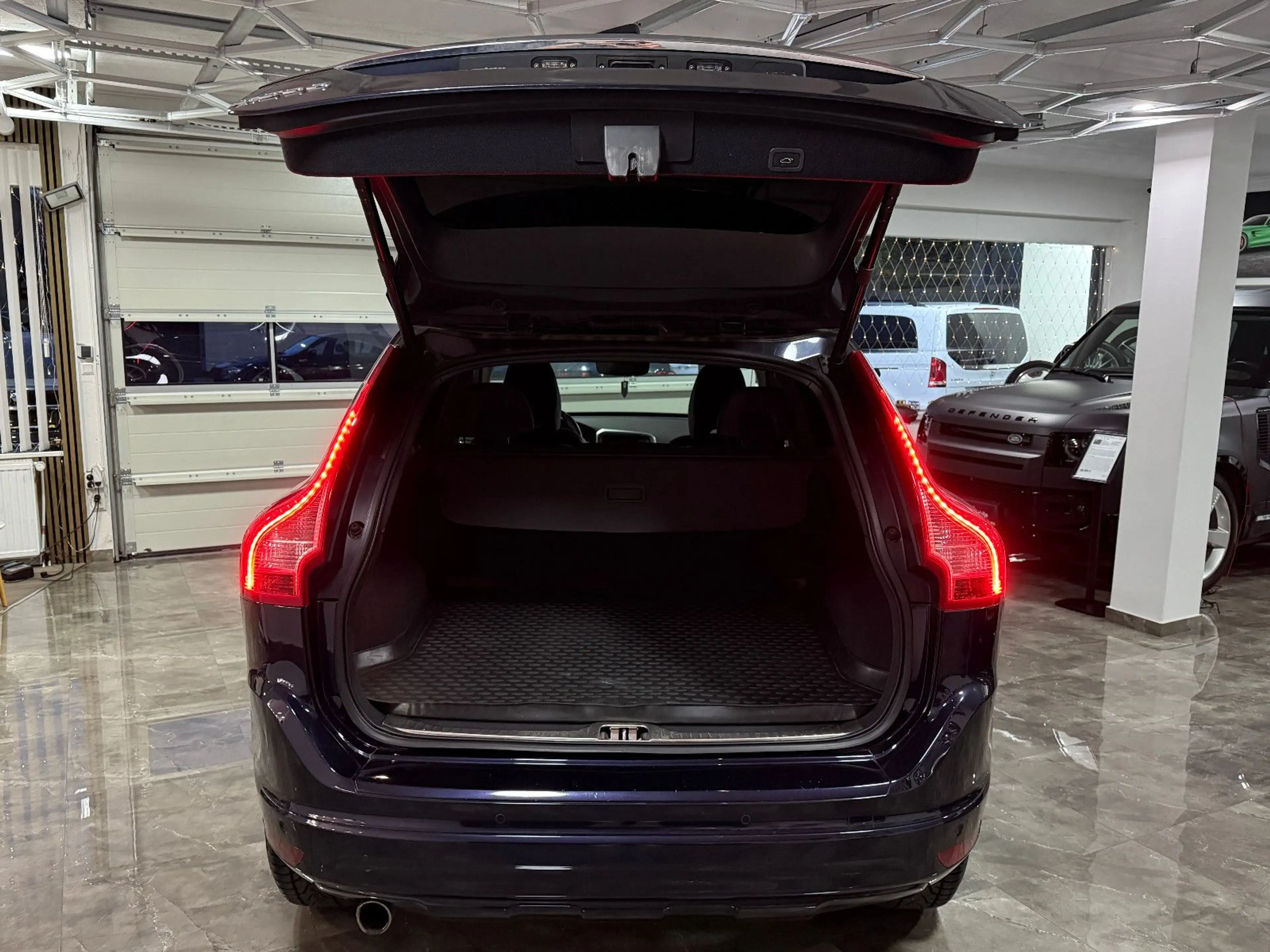 Volvo XC60 2.0 D3 Summum 2WD / Autom. Xenon Navi SHZ — photo 15
