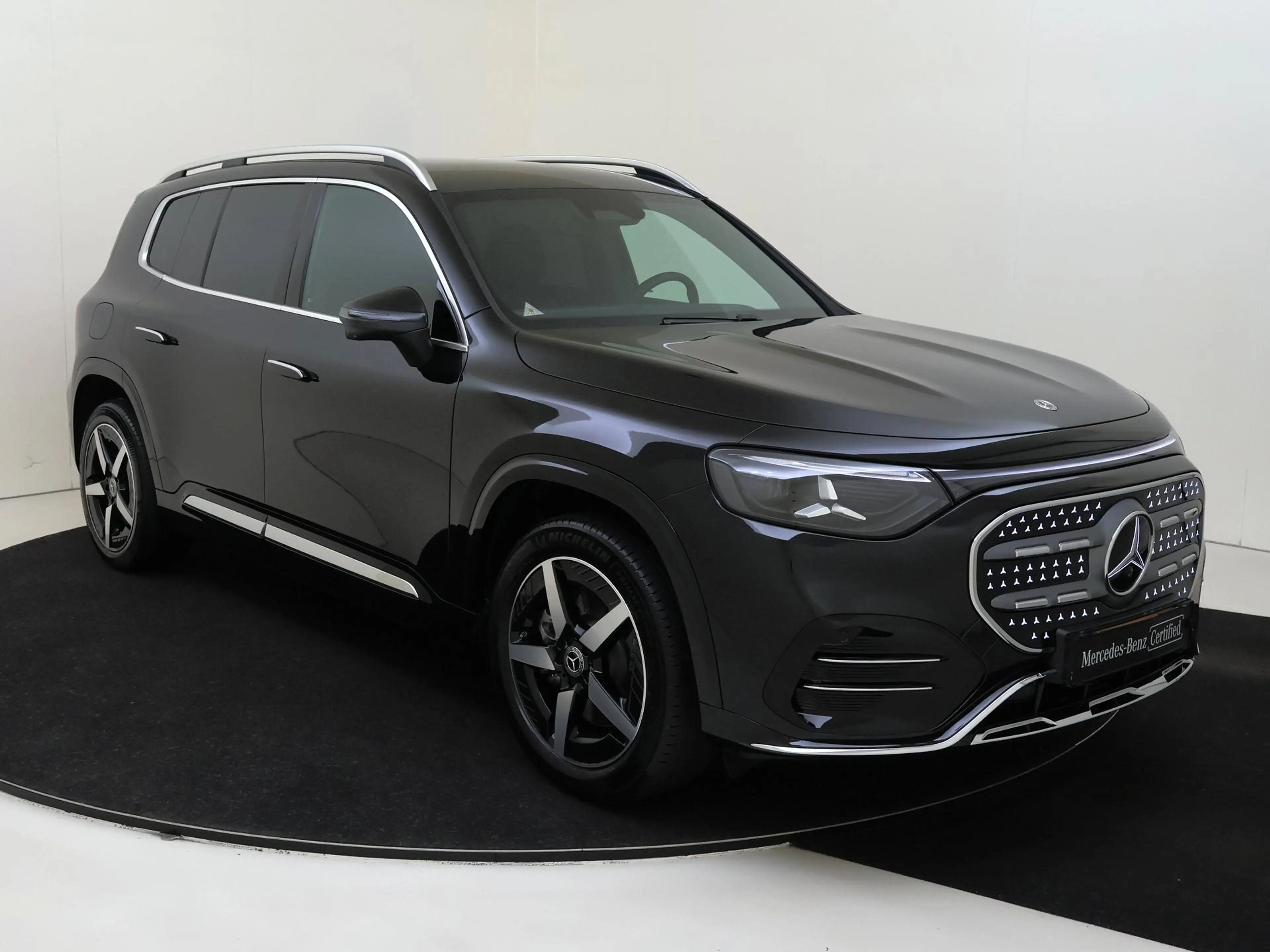 Mercedes-Benz GLB 250 250+ Business Solution AMG 85.5 kWh / Superscreen — photo 2