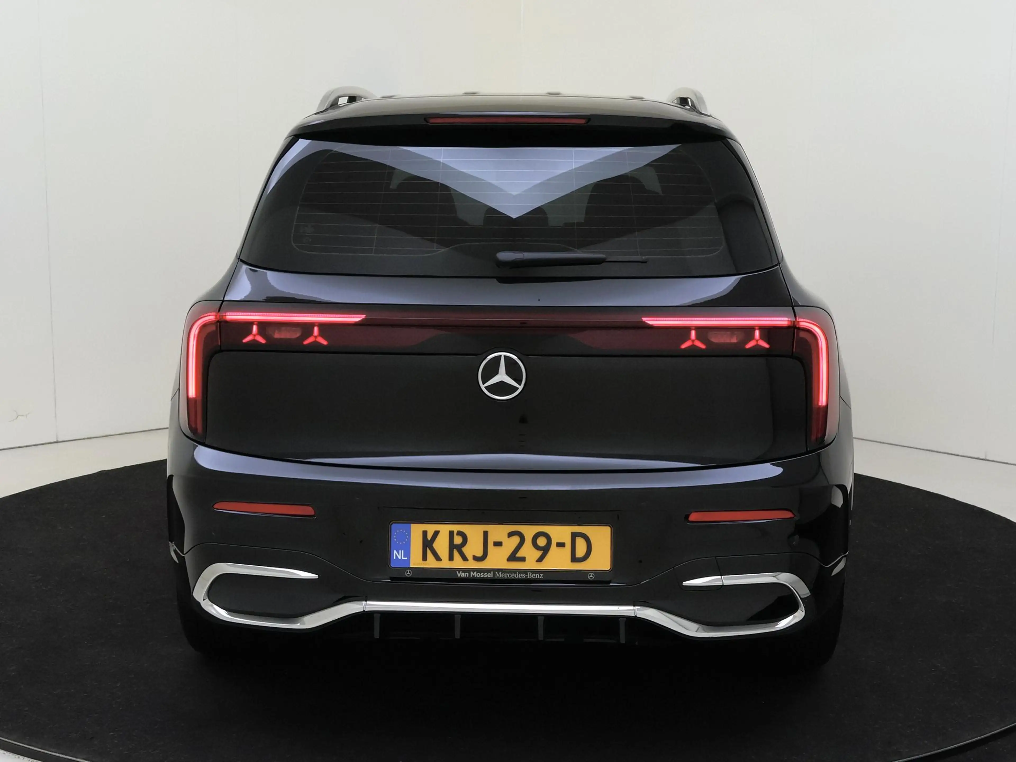 Mercedes-Benz GLB 250 250+ Business Solution AMG 85.5 kWh / Superscreen — photo 7