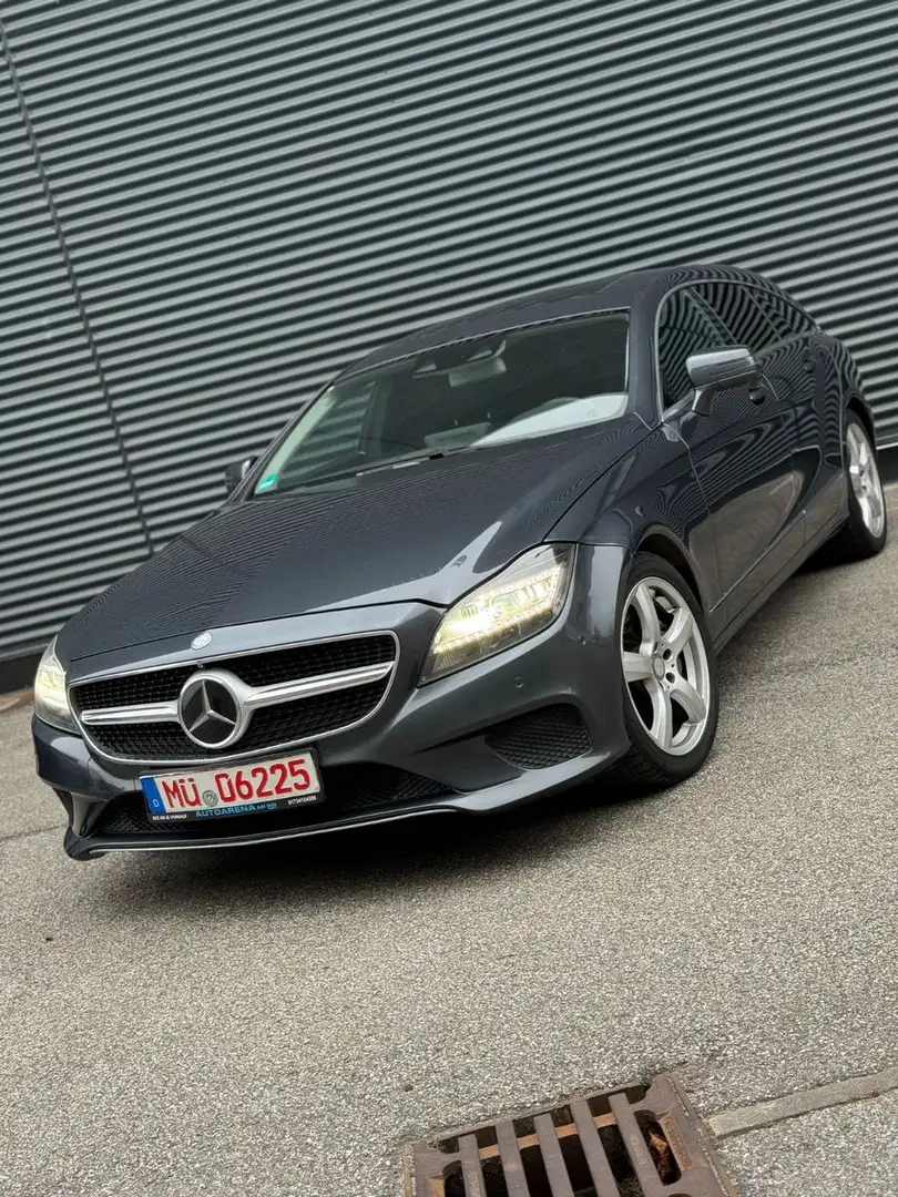 Mercedes-Benz CLS 350CDI 4M/360°/DISTR/LED/AHK Grigio - 1