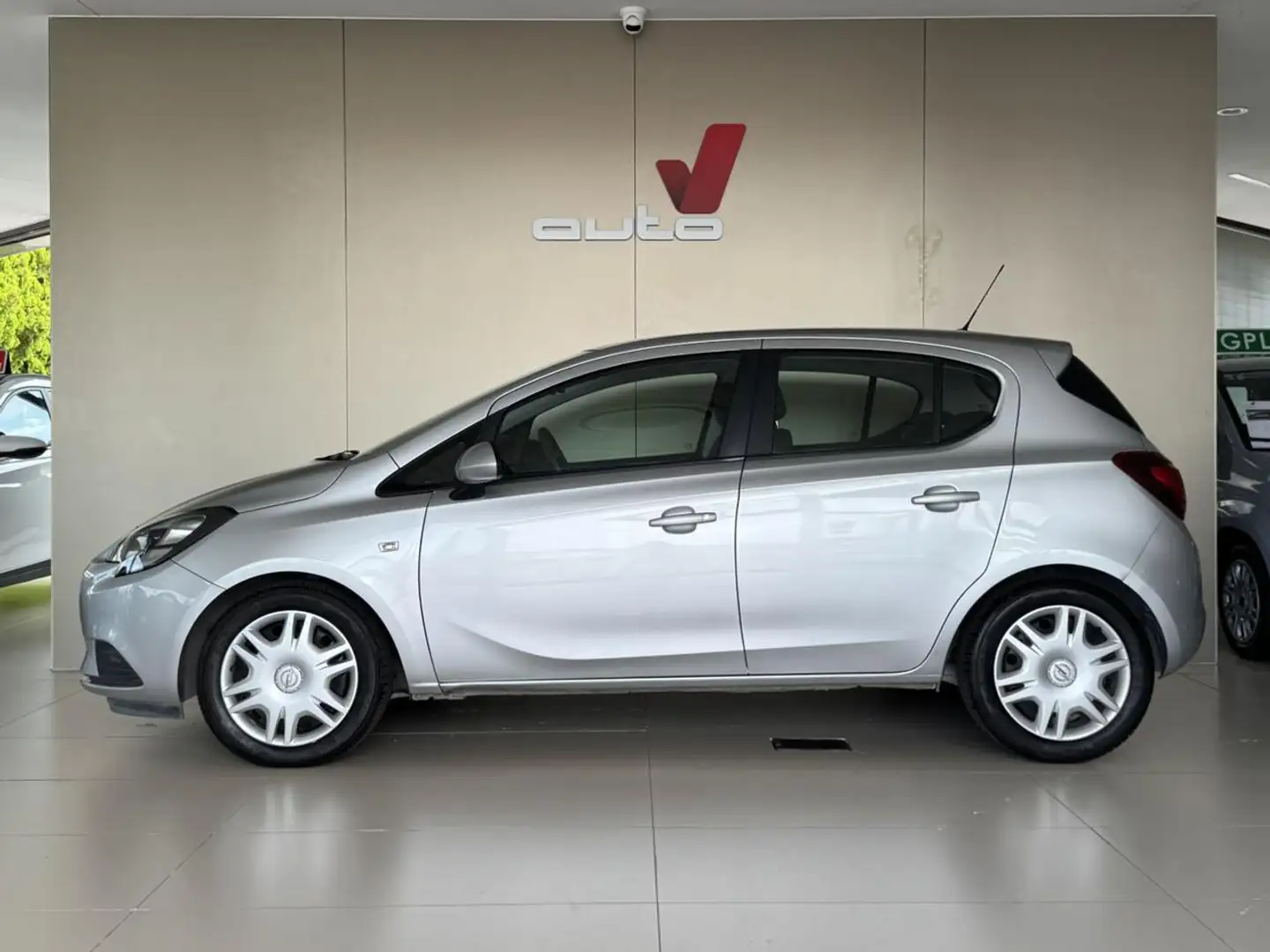 Opel Corsa 1.2 5 porte Advance UNICA PROPRIETARIA Argento - 2