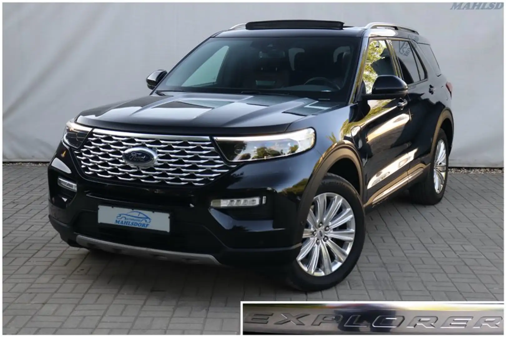 Ford Explorer 3.0 EcoBoost Plug-in-Hybrid Platinium Černá - 1