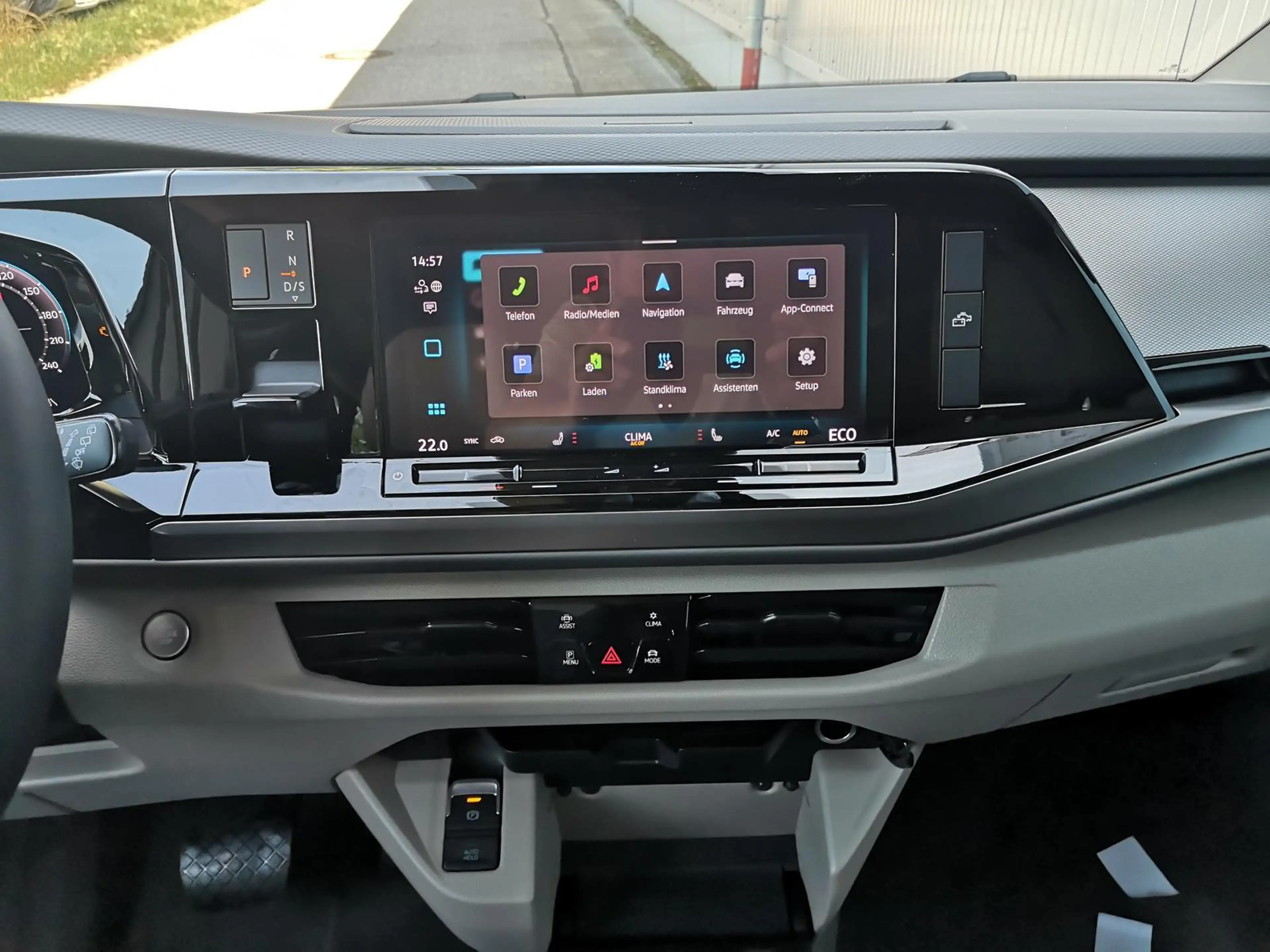 Volkswagen T7 California Beach Tour eHybrid 4MOTION 1.5 TSI 180 kW (245 ... — photo 6