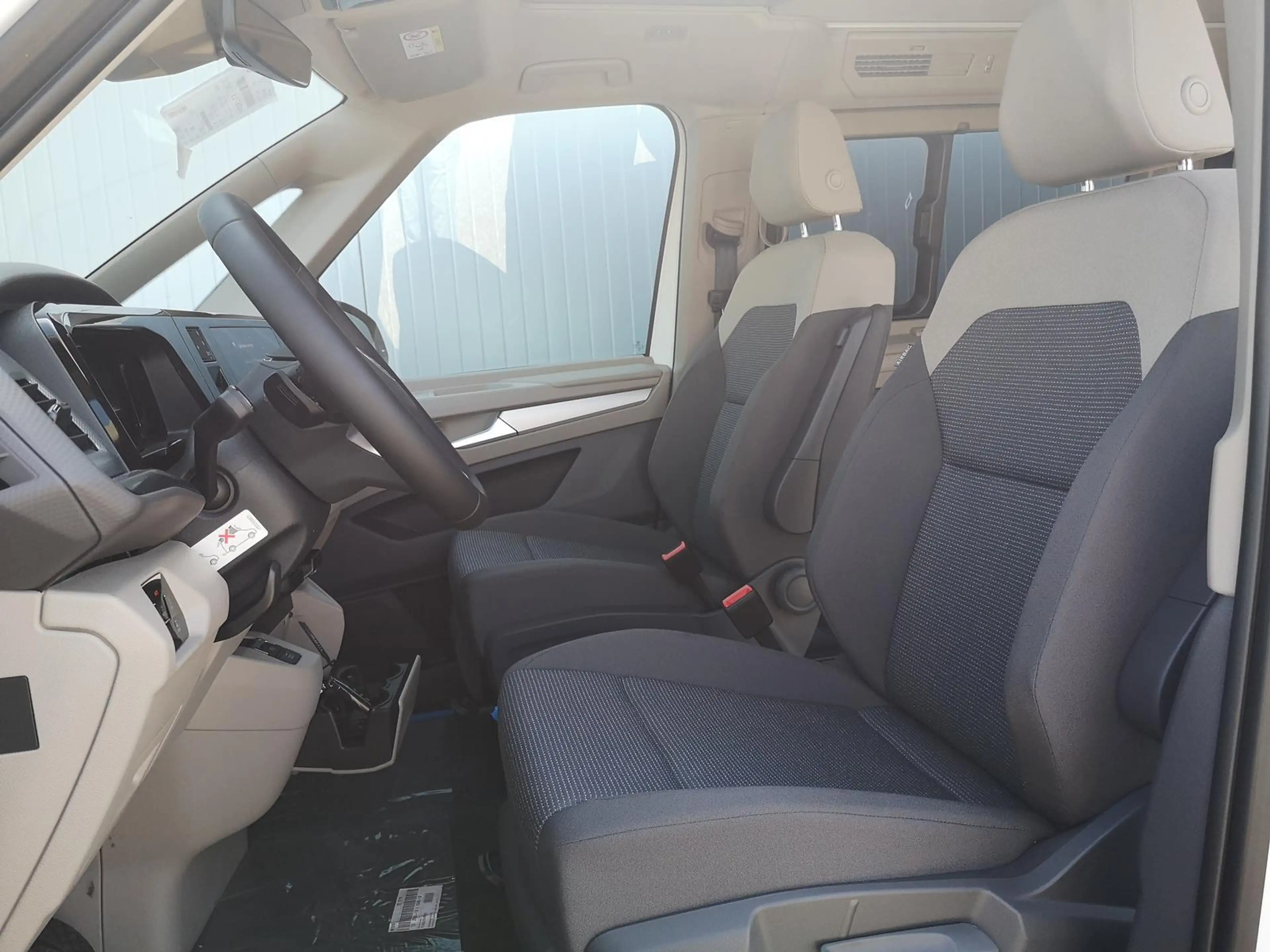 Volkswagen T7 California Beach Tour eHybrid 4MOTION 1.5 TSI 180 kW (245 ... — photo 7