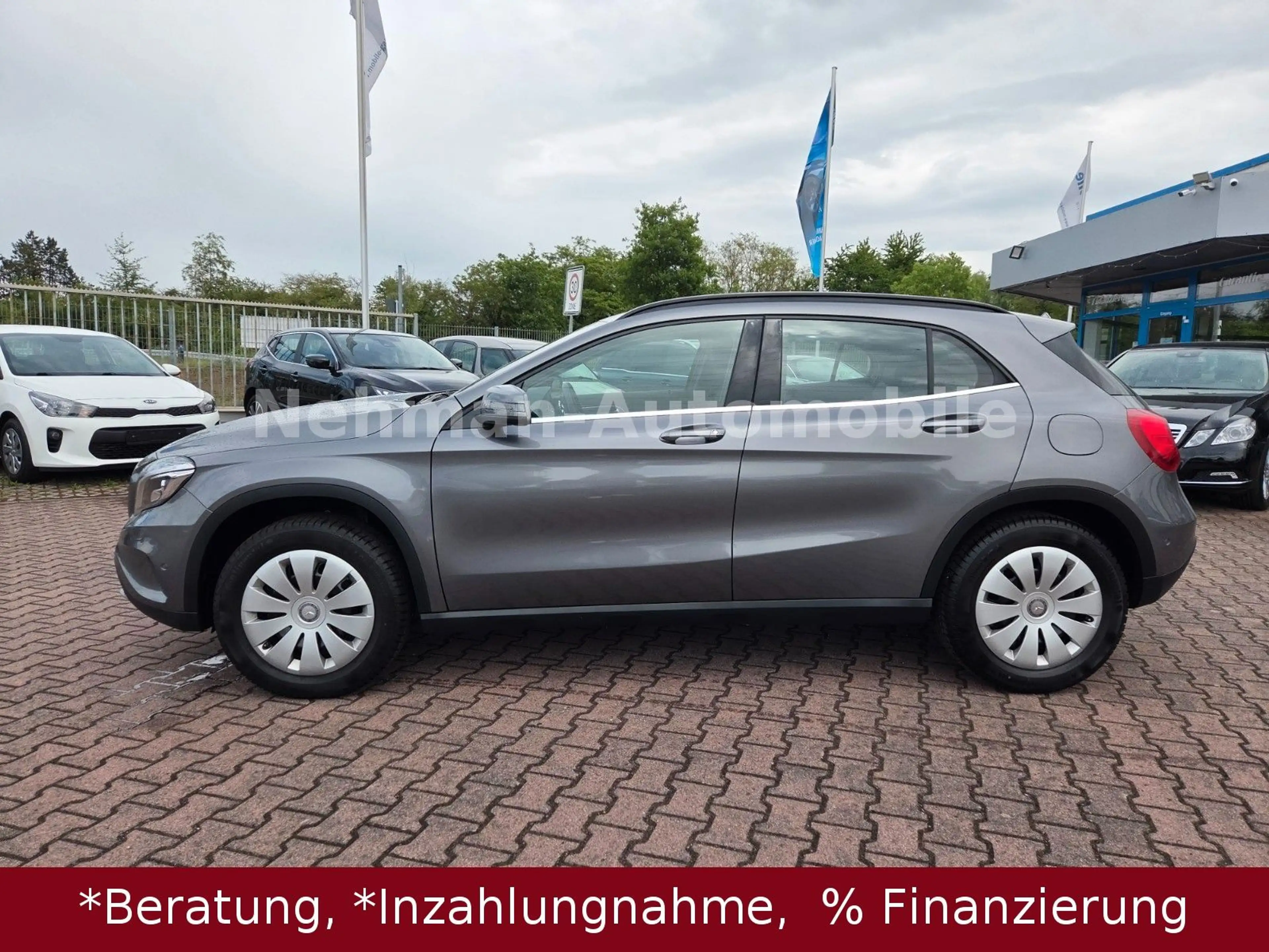 Mercedes-Benz GLA 200 GLA Style 1. Hand — photo 7