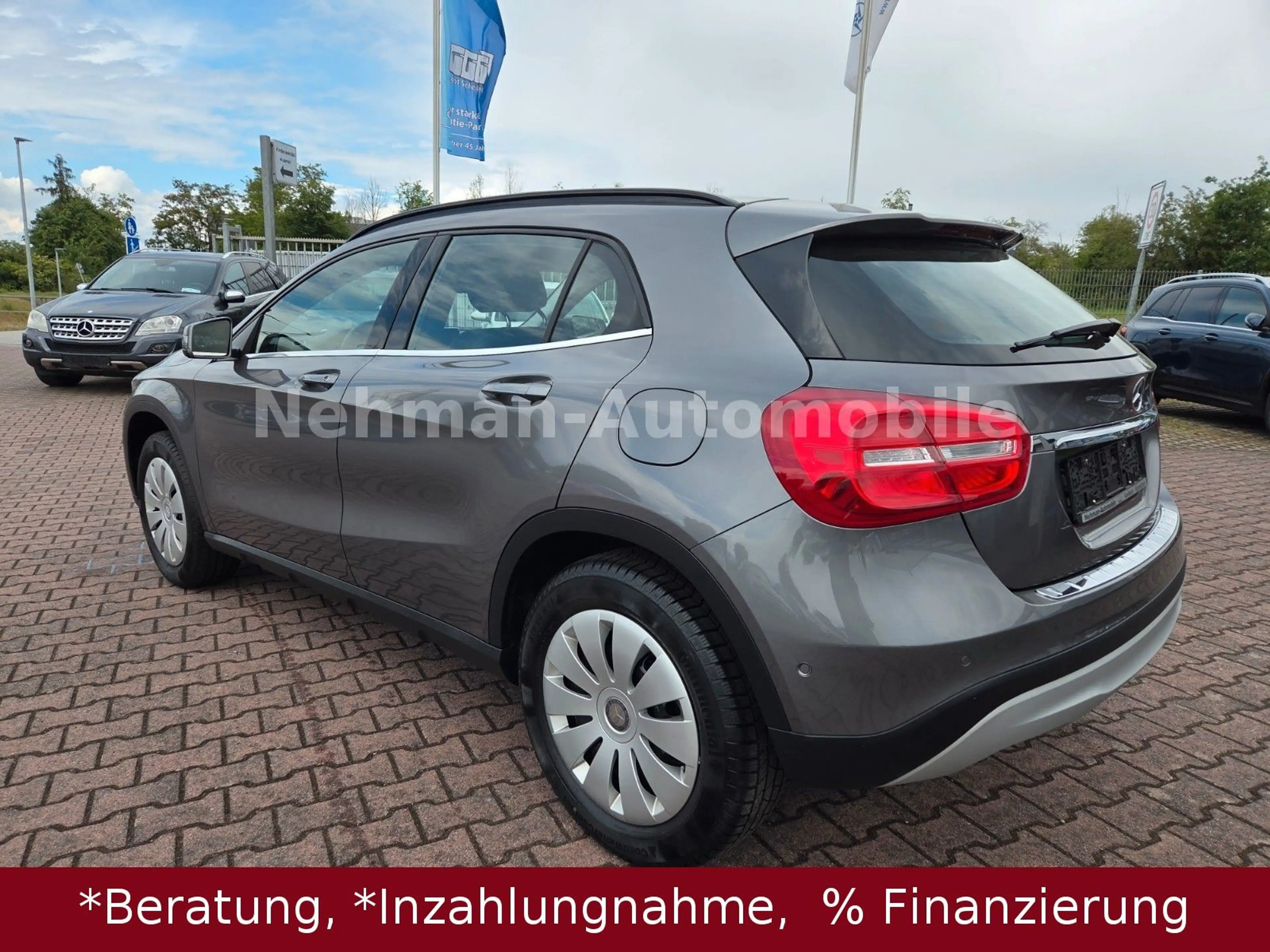 Mercedes-Benz GLA 200 GLA Style 1. Hand — photo 4