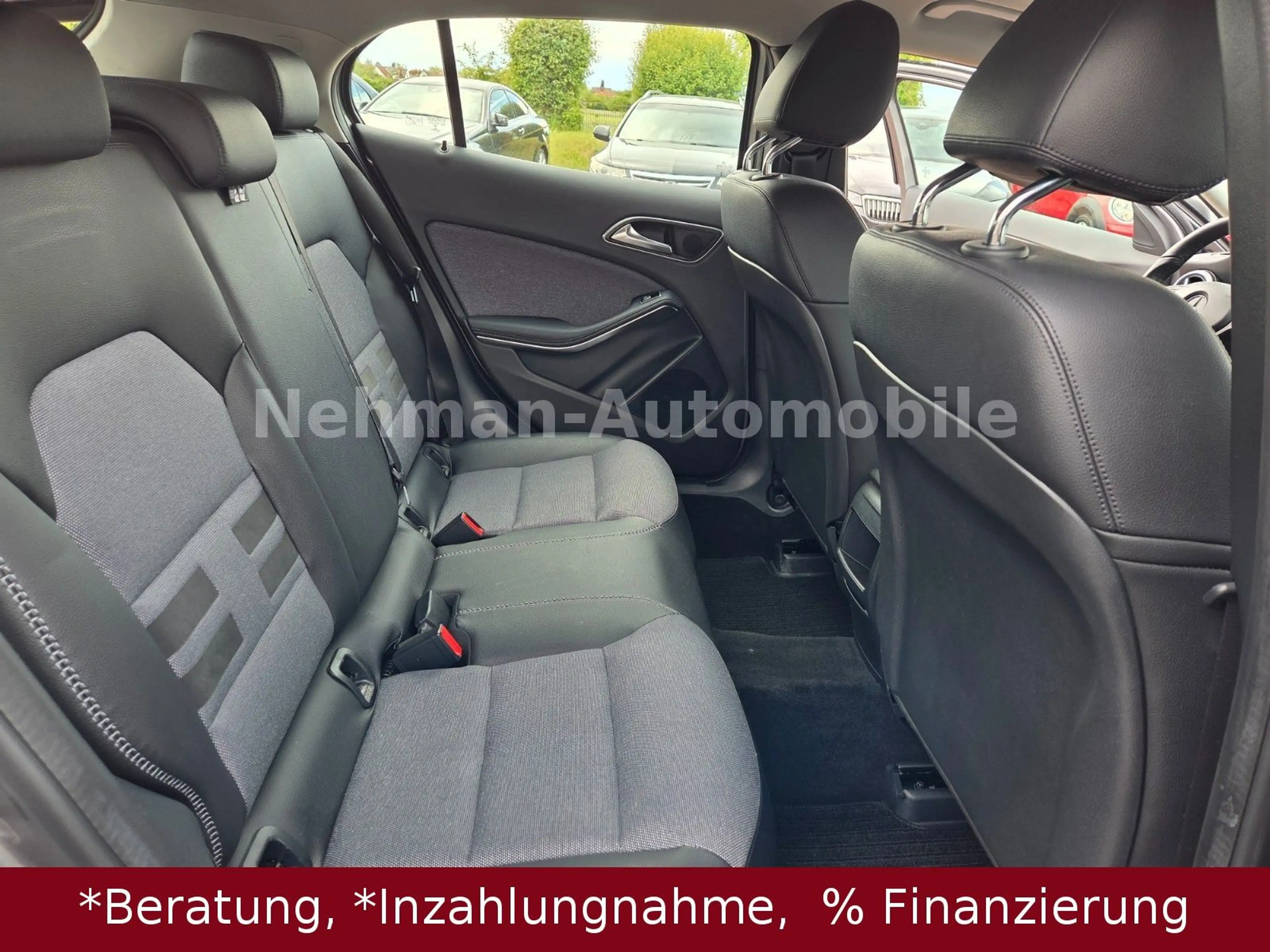 Mercedes-Benz GLA 200 GLA Style 1. Hand — photo 14