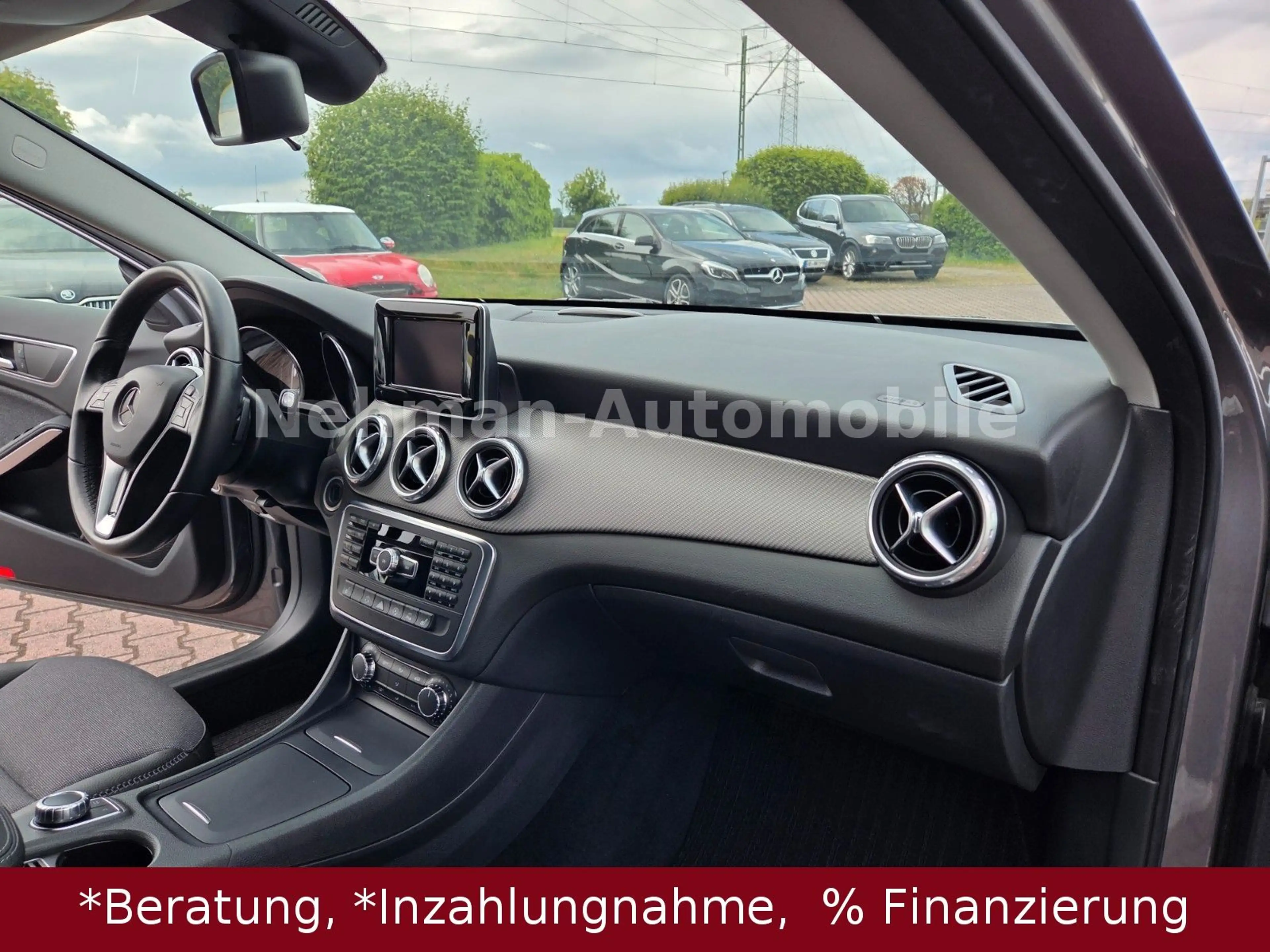 Mercedes-Benz GLA 200 GLA Style 1. Hand — photo 15