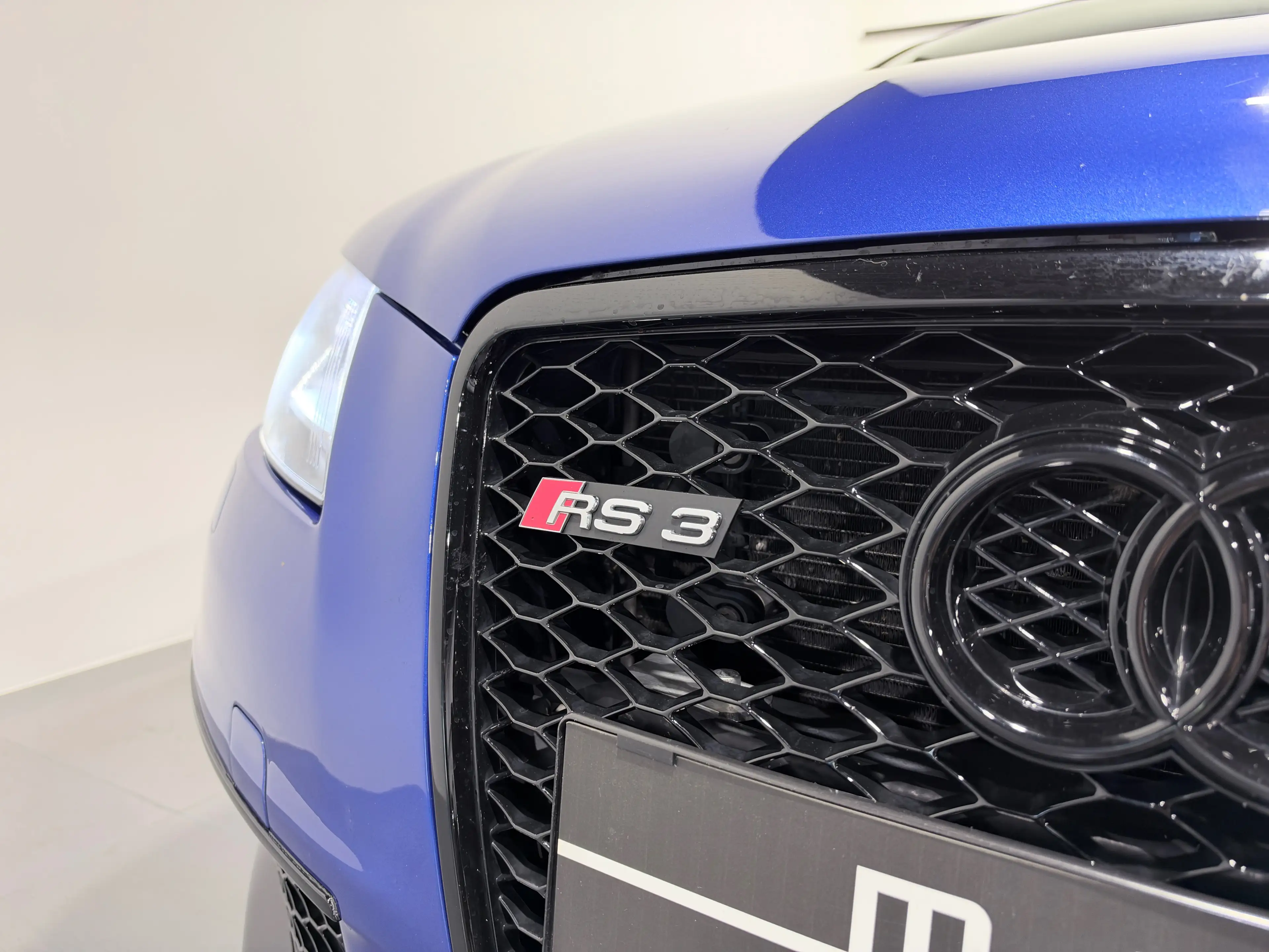 Audi RS3 2.5 TFSI quattro — photo 6