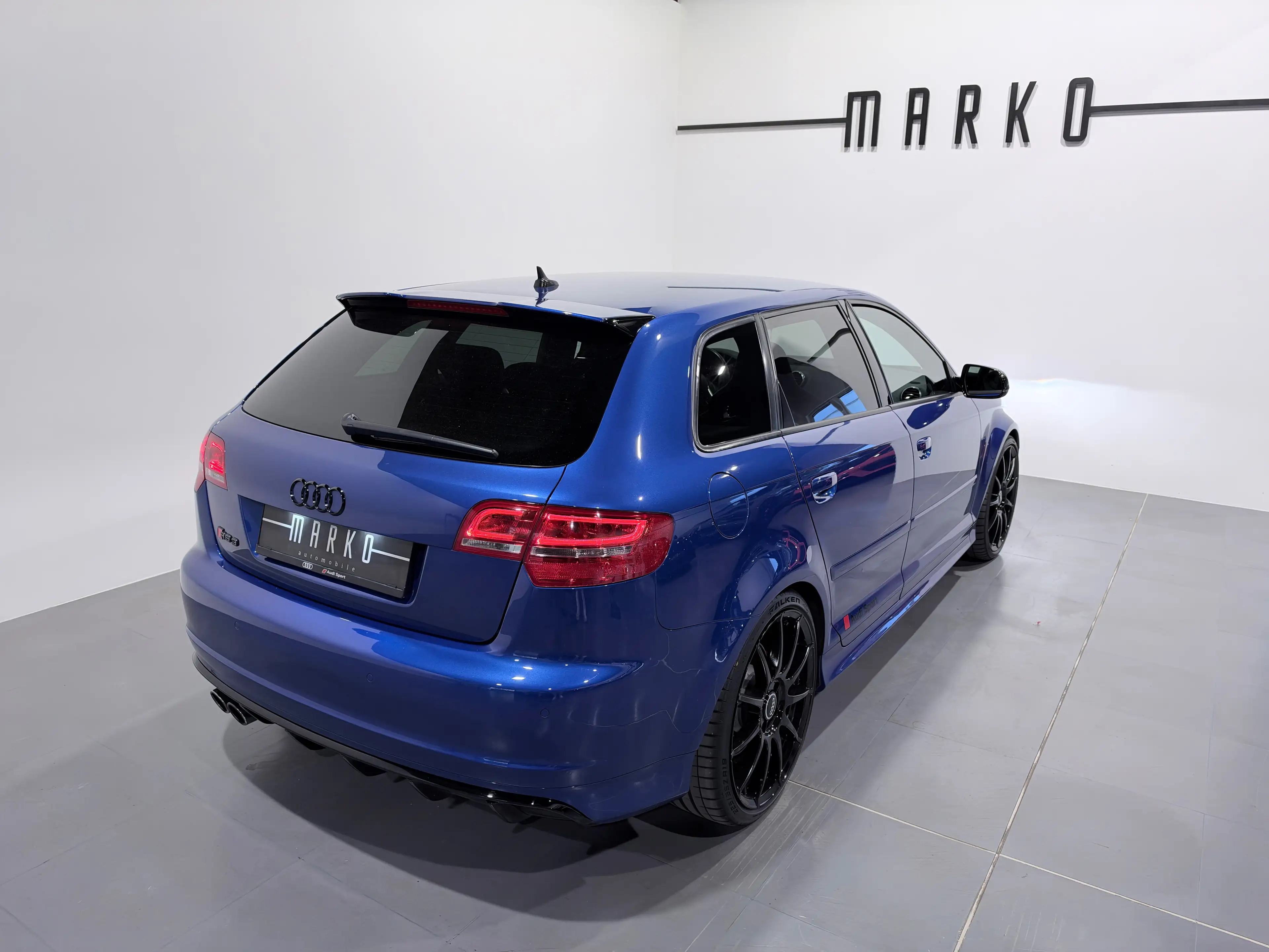 Audi RS3 2.5 TFSI quattro — photo 12