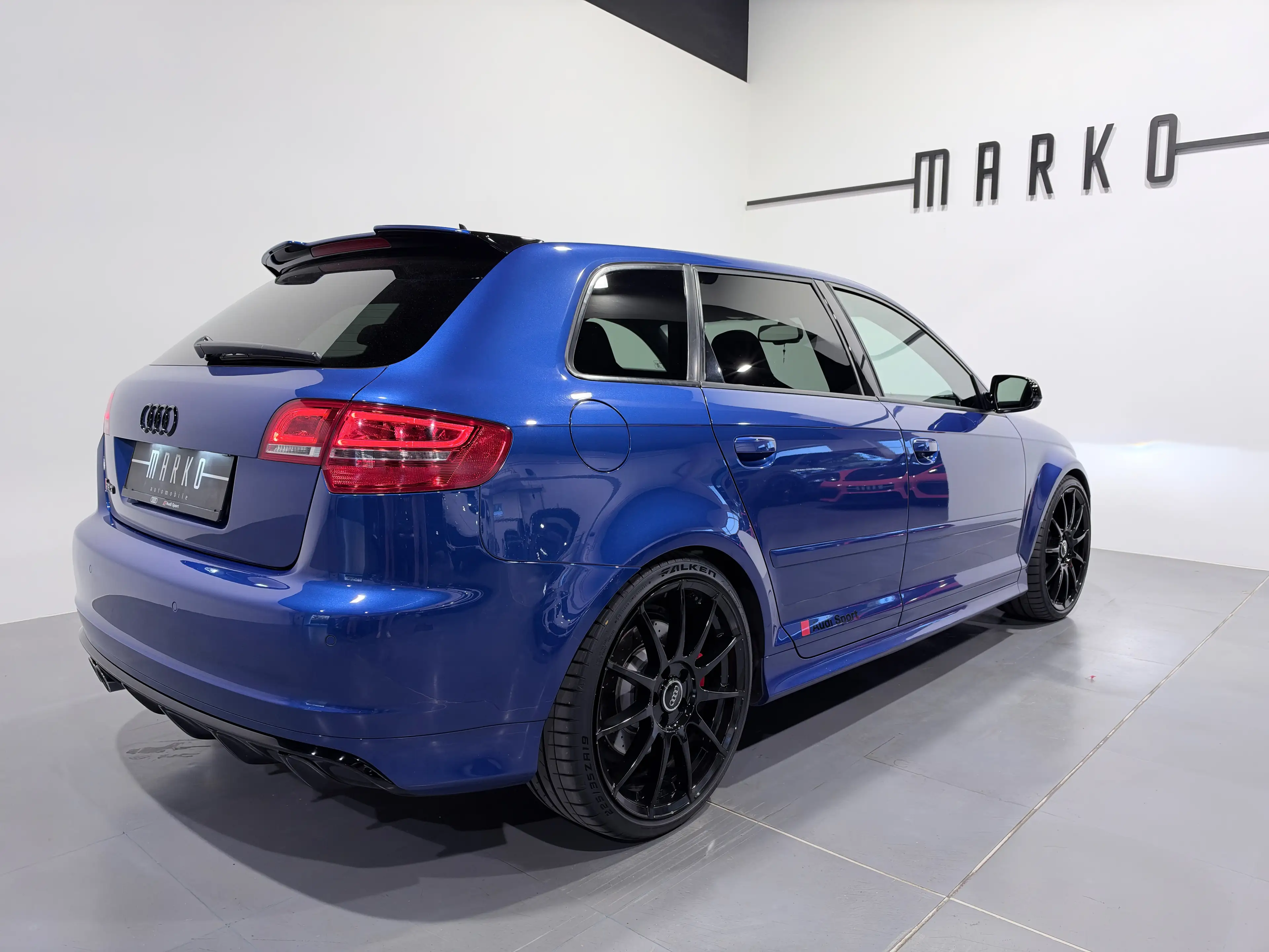 Audi RS3 2.5 TFSI quattro — photo 3