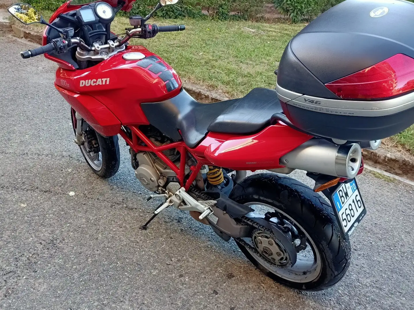 Ducati Multistrada 1000 Red - 1