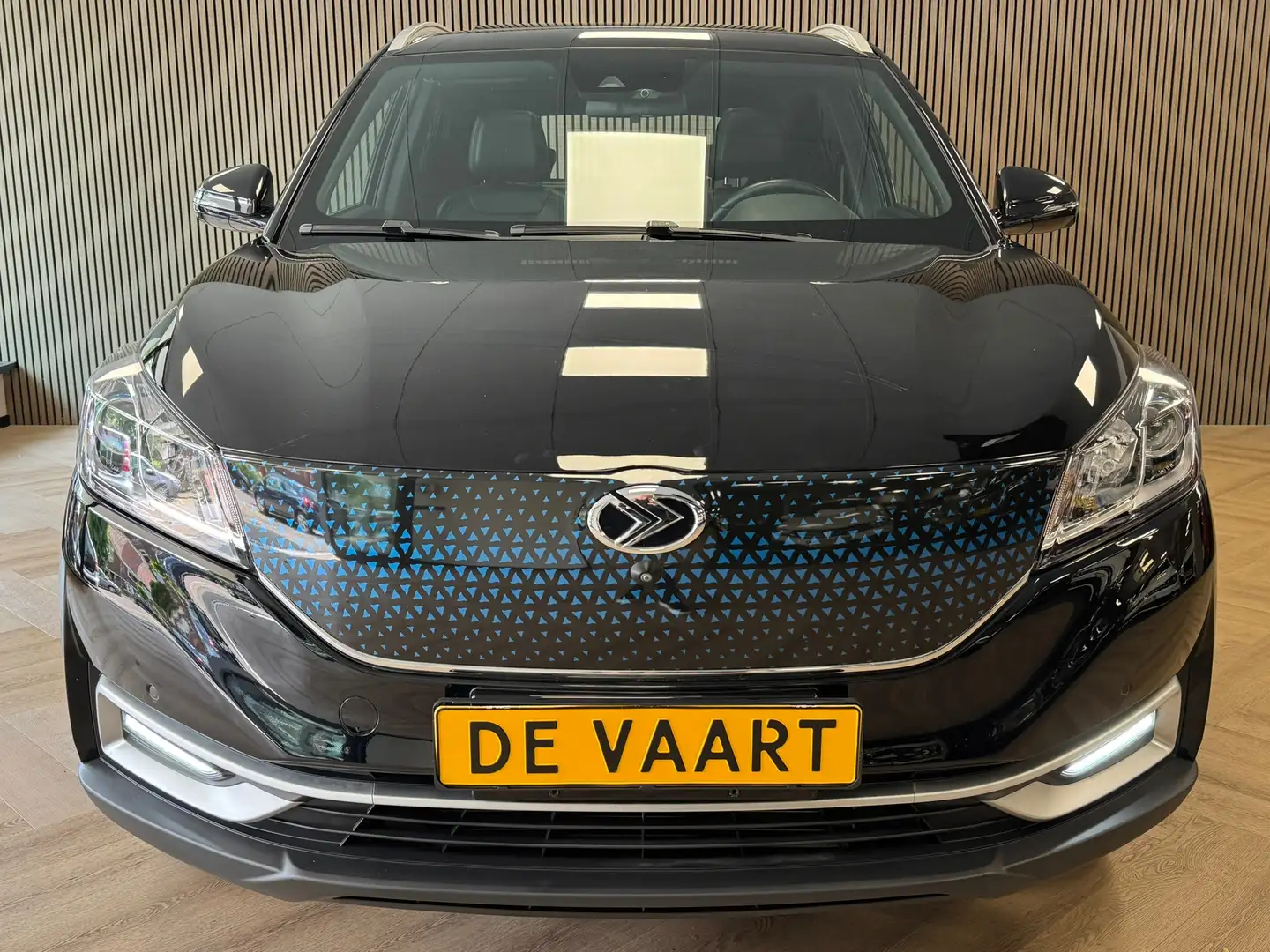 Seres Seres 3 52kWh AUT. PANORAMADAK CAMERA 360° KEYLESS NAVIGAT Negro - 2