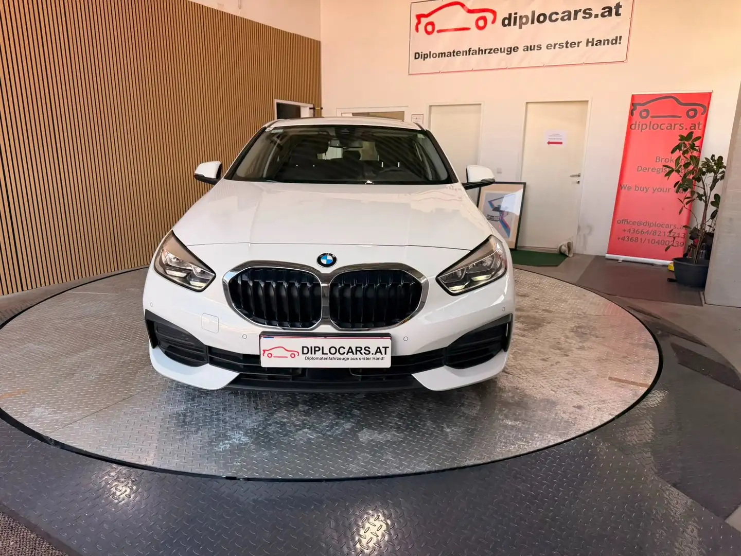 BMW 116 116 i Advantage Weiß - 2