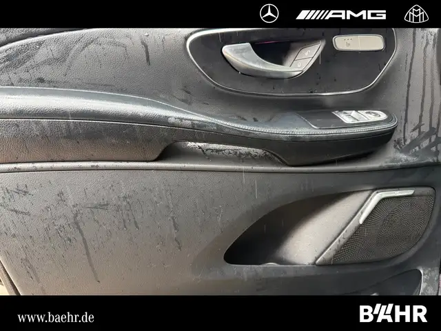 Mercedes-Benz V 300 view 14
