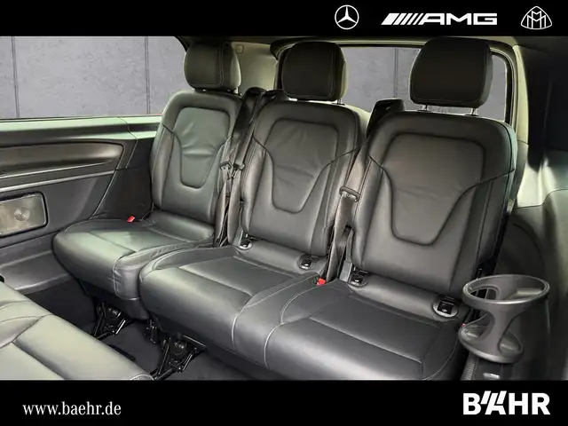 Mercedes-Benz V 300 view 9