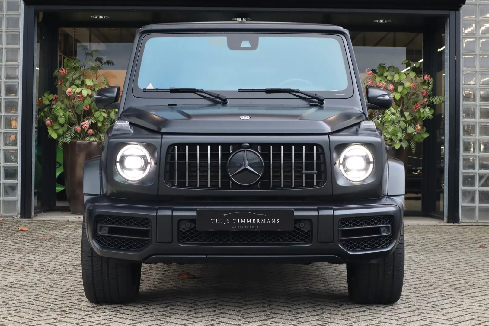 Mercedes-Benz G 63 AMG | Carbon int., Massage, Pano, Rij-ass. Pakket, Bur Schwarz - 2