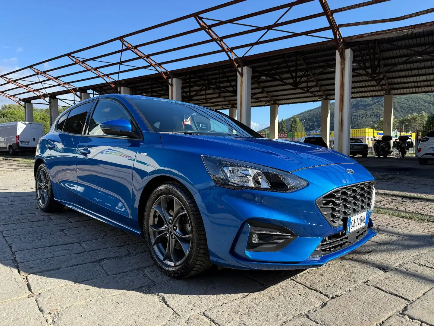 Ford Focus 1.5 EcoBlue 120 CV 5p. ST-Line Bleu - 1