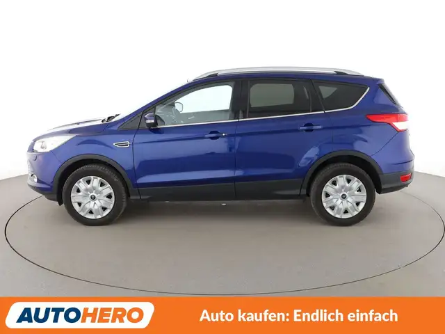 Ford Kuga view 3