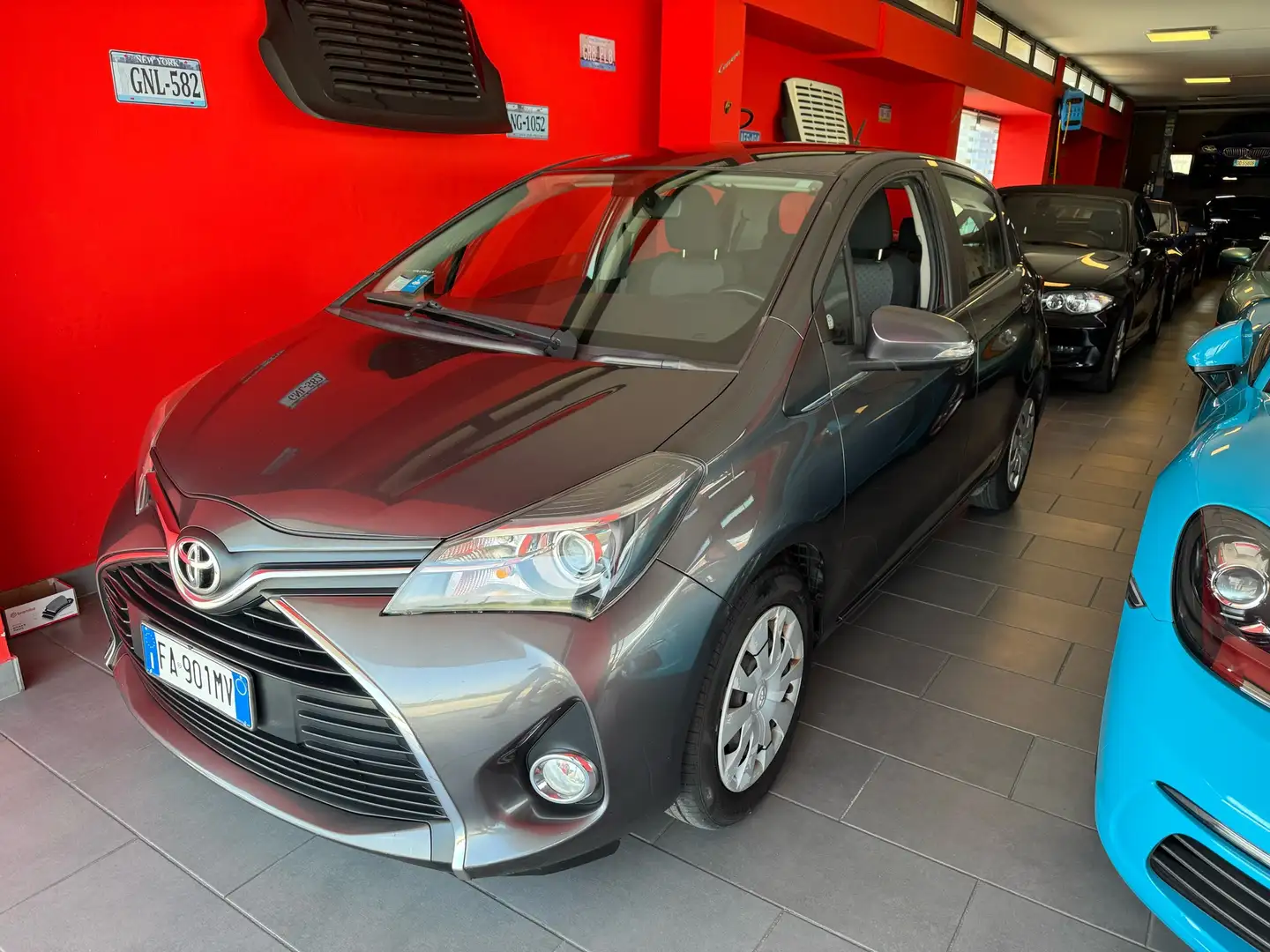 Toyota Yaris 5p 1.0 Sol Gpl - 1