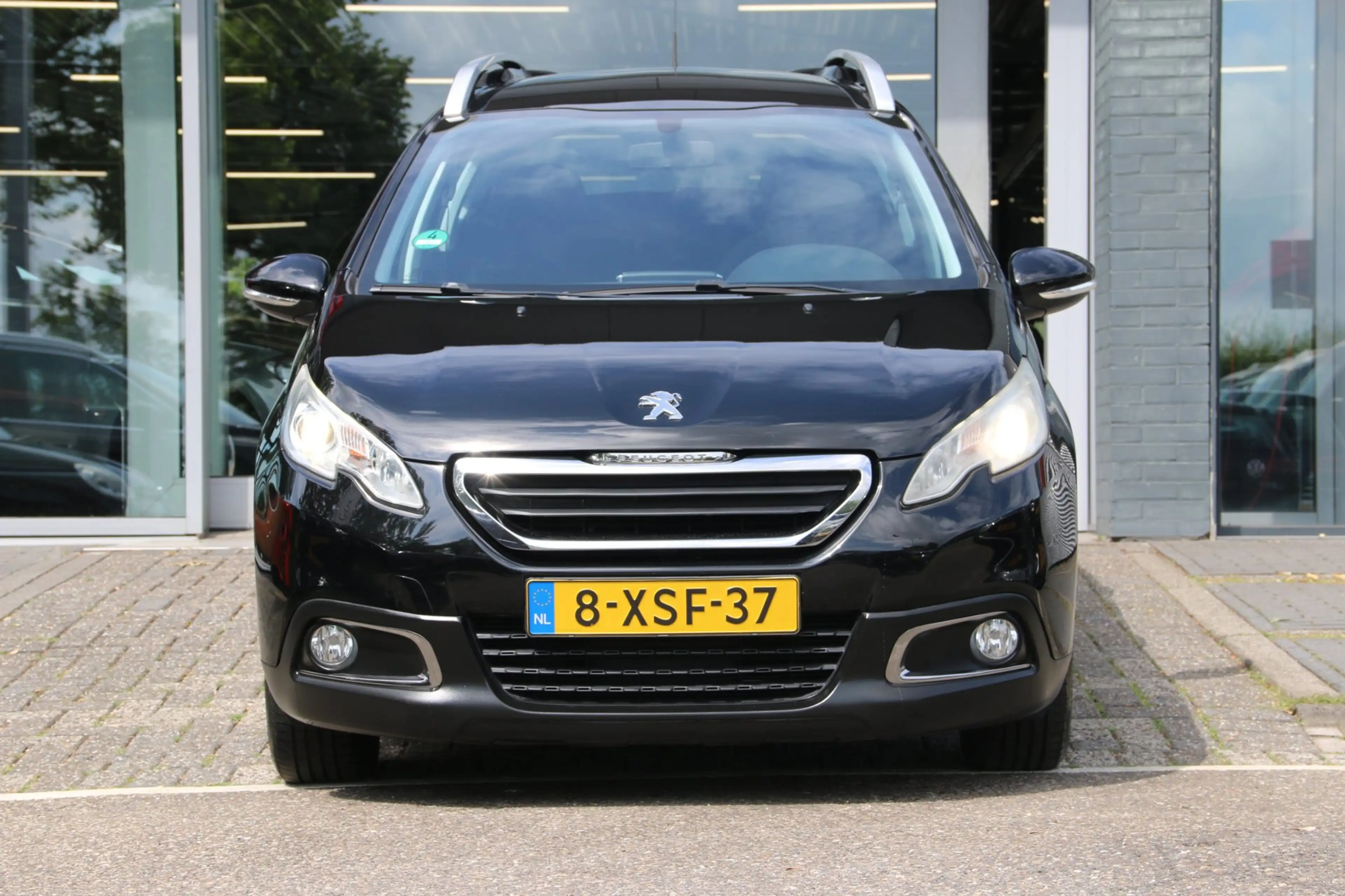 Peugeot 2008 1.2 PureTech Active AUTOMAAT NL-AUTO NAP! — photo 2