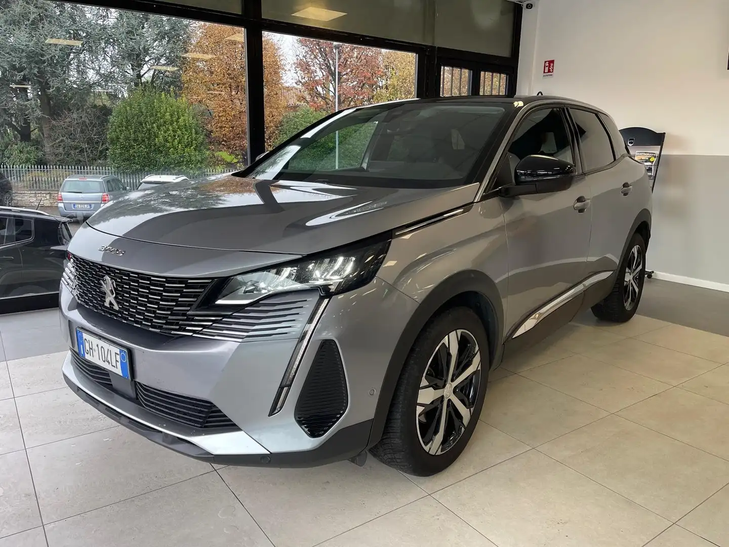 Peugeot 3008 1.5 bluehdi Allure Pack s *NO VINCOLI* Gris - 1