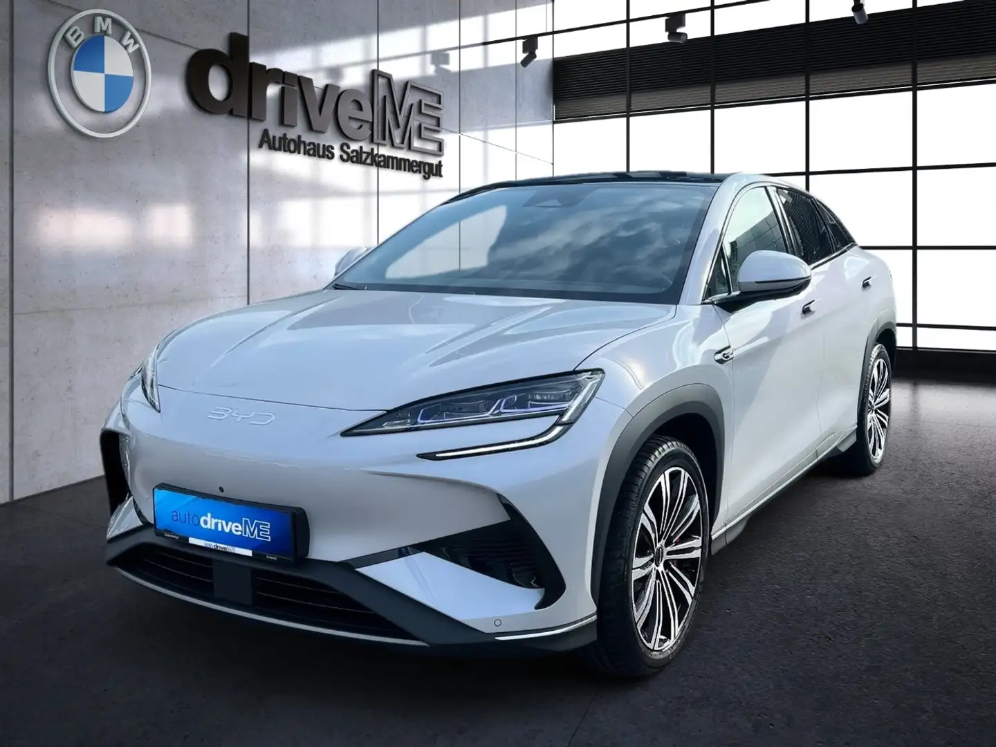 BYD Sealion 7 Excellence AWD ACC KAM LED Pano Grau - 1