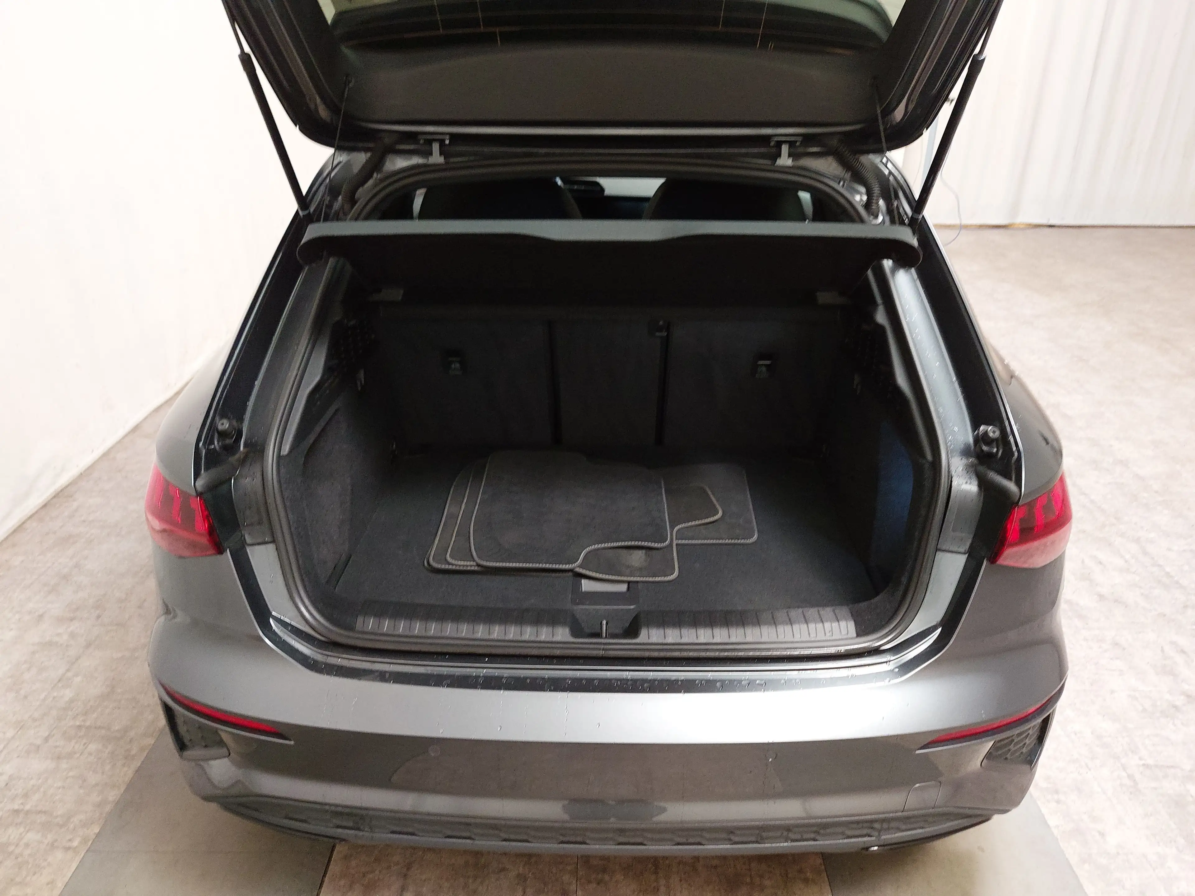 Audi A3 Sportback 35 TDI S-Line T-Leder Navi vc LED — photo 15