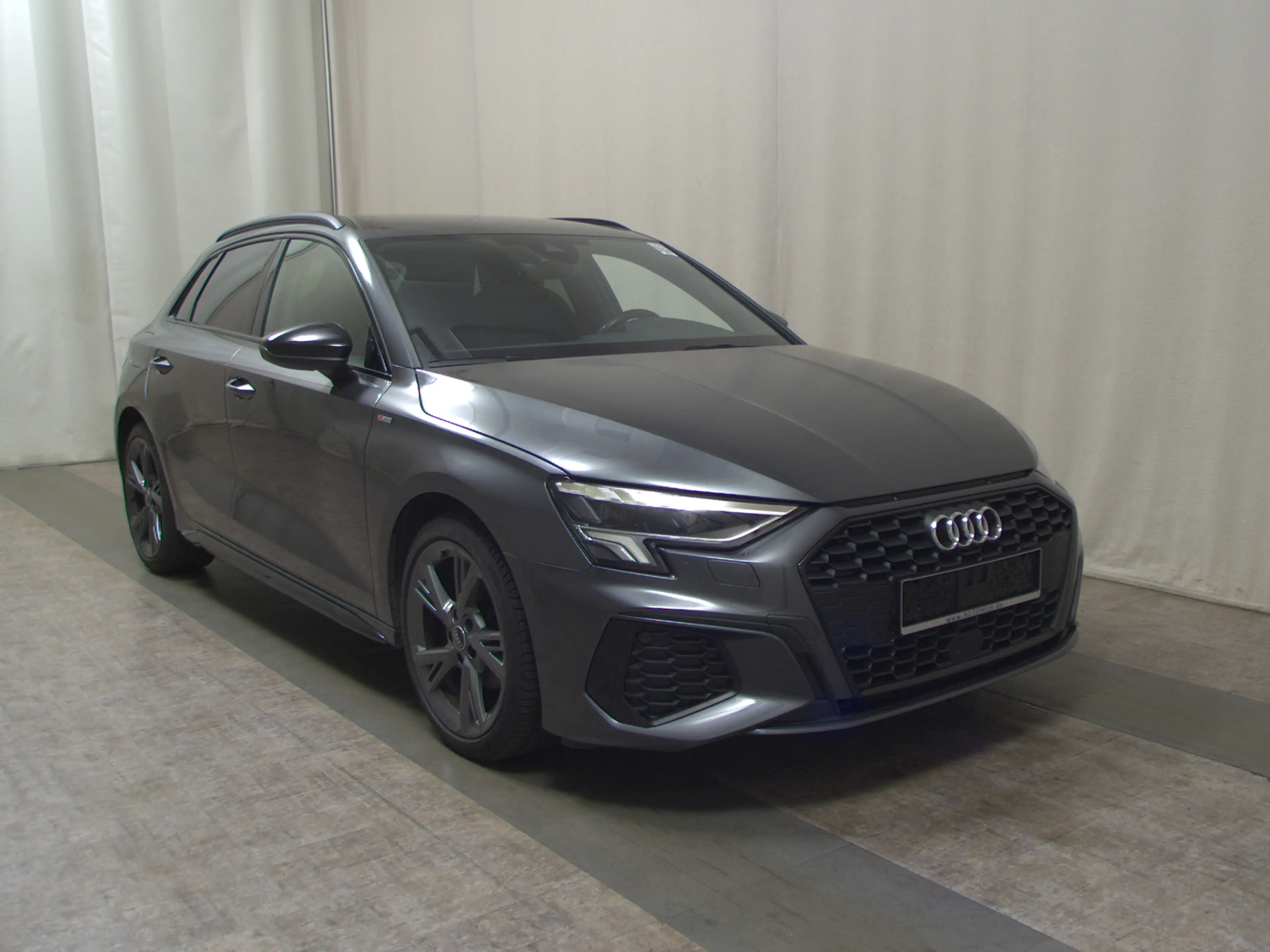 Audi A3 Sportback 35 TDI S-Line T-Leder Navi vc LED — photo 3