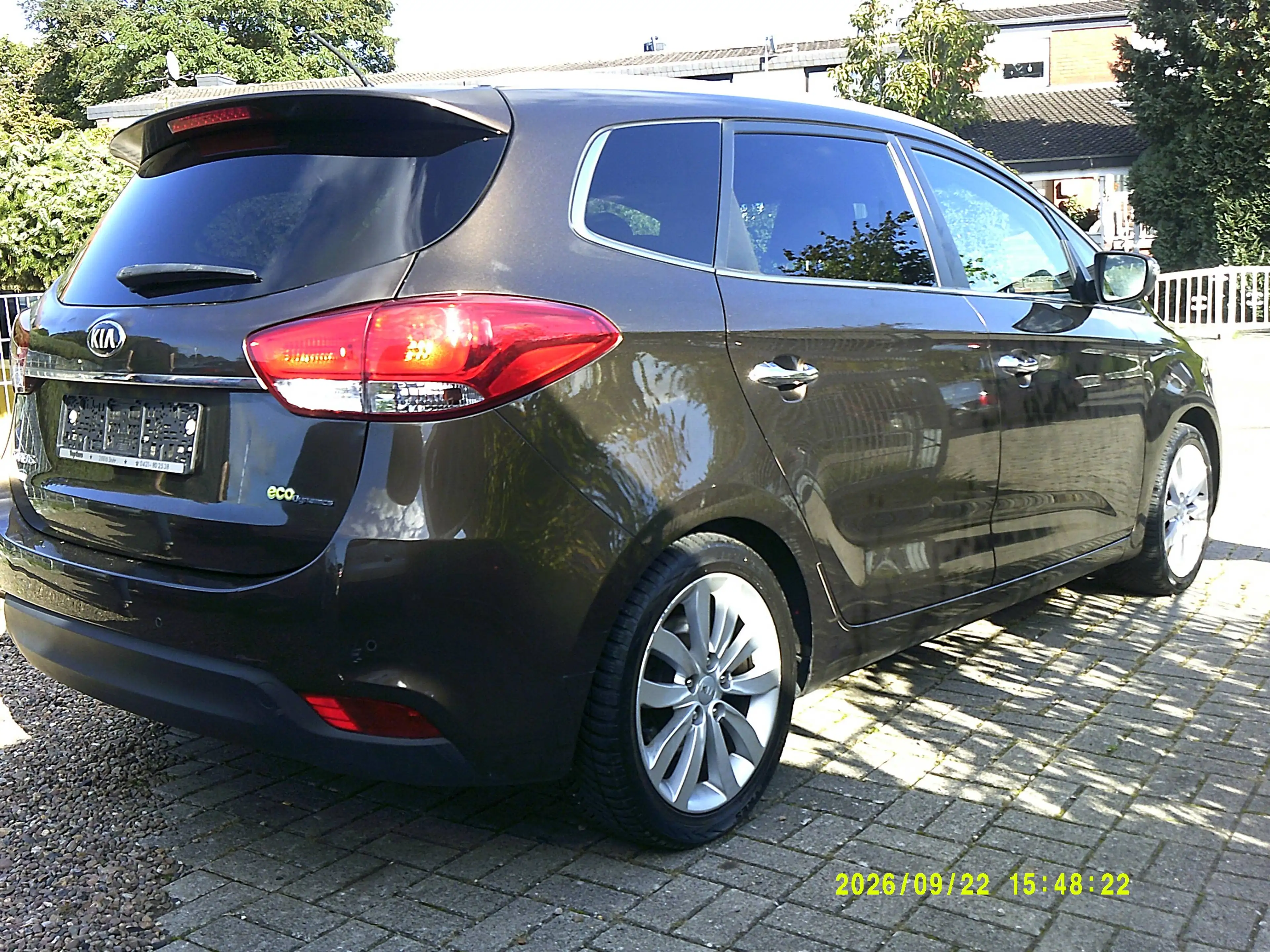 Kia Carens Attract — photo 6