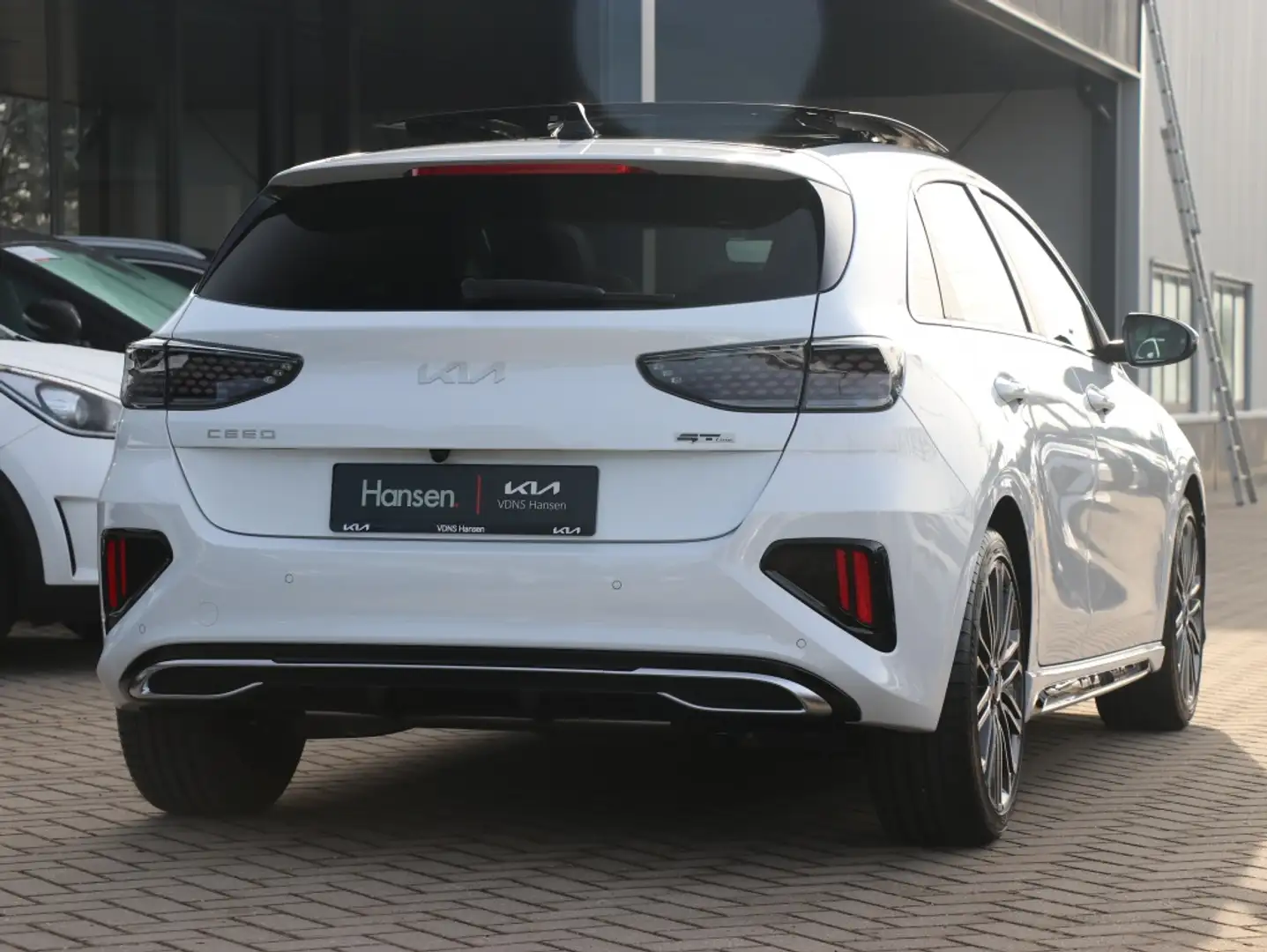 Kia Ceed / cee'd 1.5 T-GDi GT-PlusLine I Automaat I Panoramadak Blanco - 2
