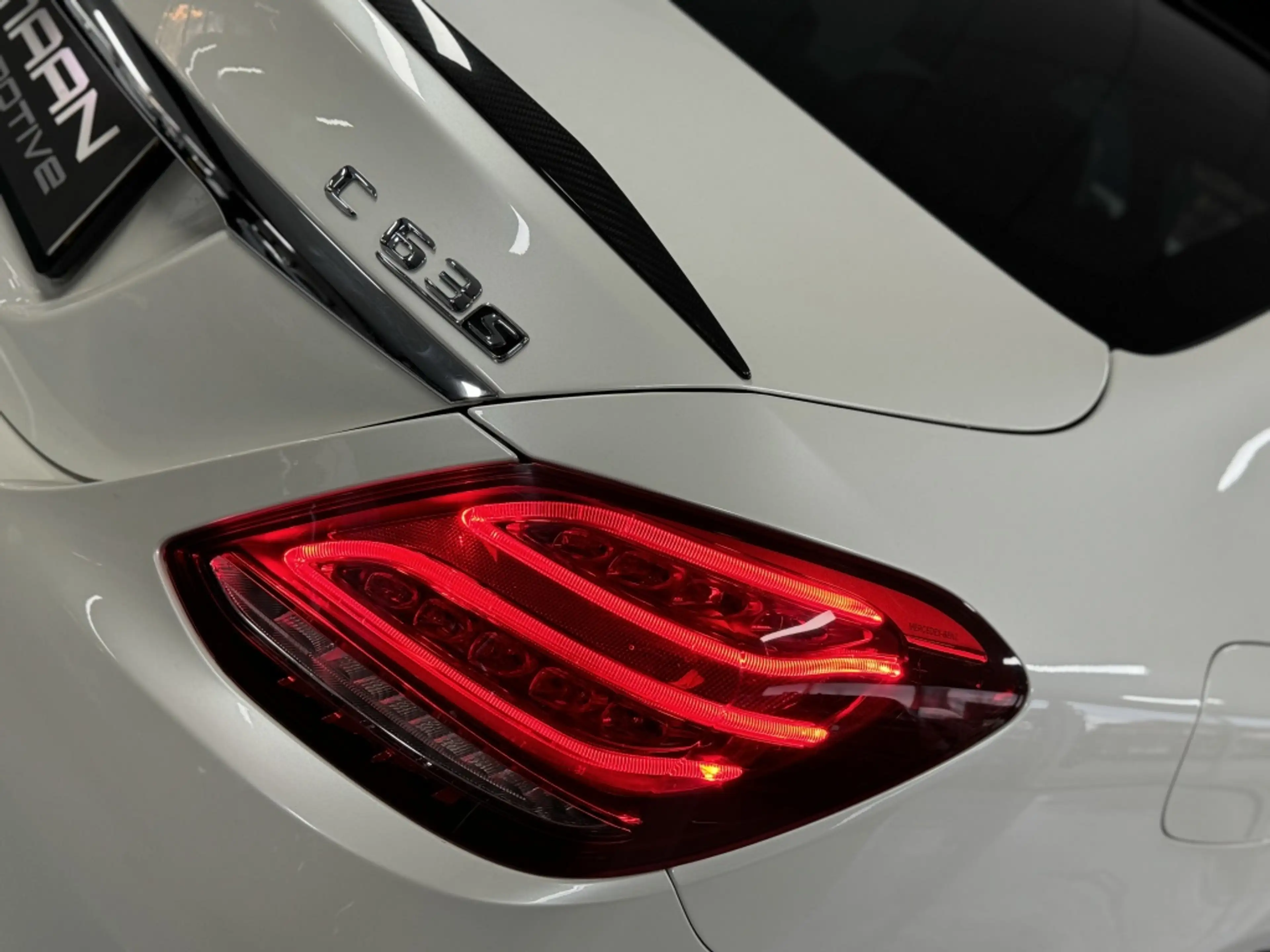 Mercedes-Benz C 63 AMG C63 S 4.0 510PK Edition 1 FULL OPTIONS — photo 11