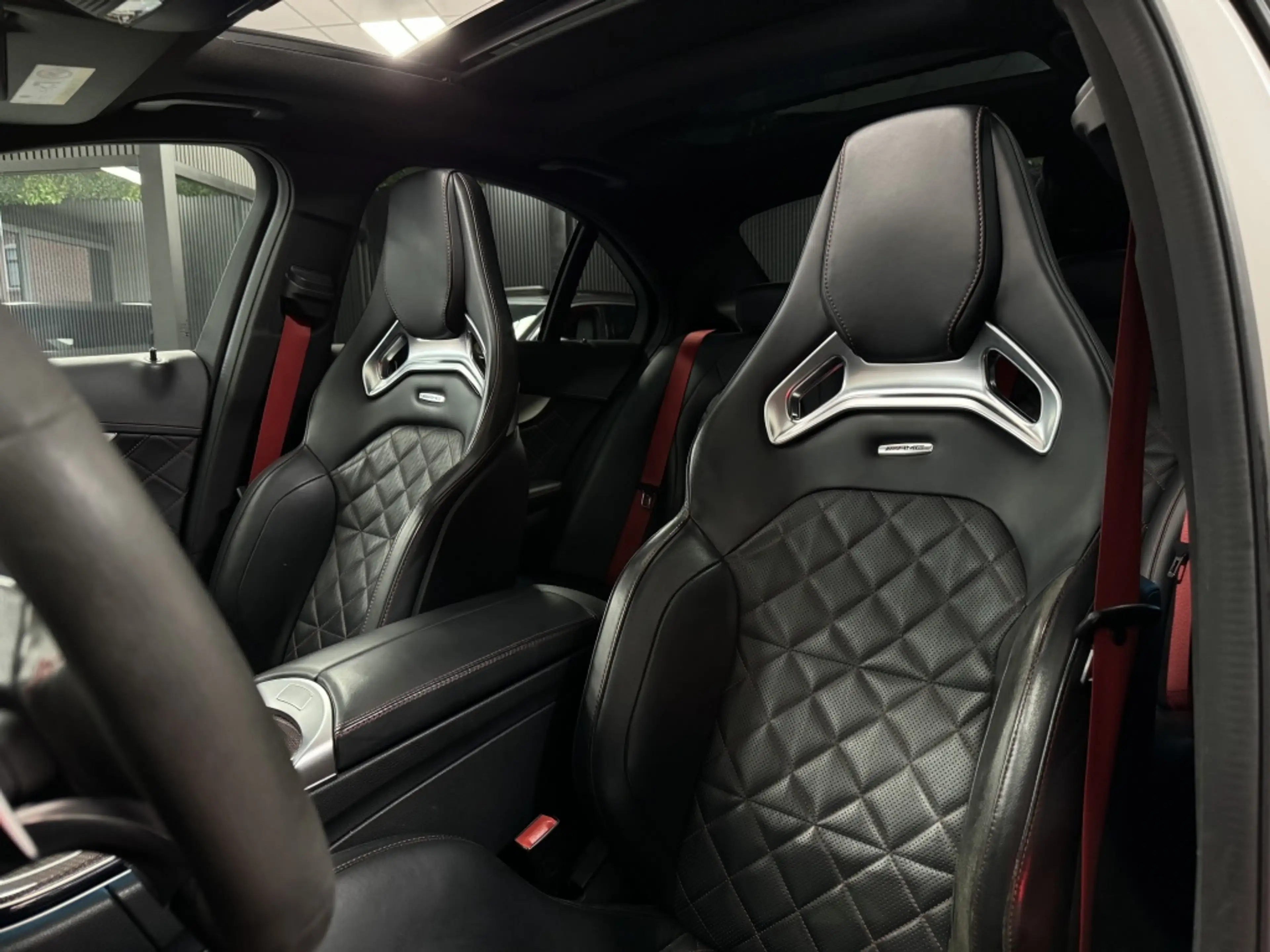 Mercedes-Benz C 63 AMG C63 S 4.0 510PK Edition 1 FULL OPTIONS — photo 9