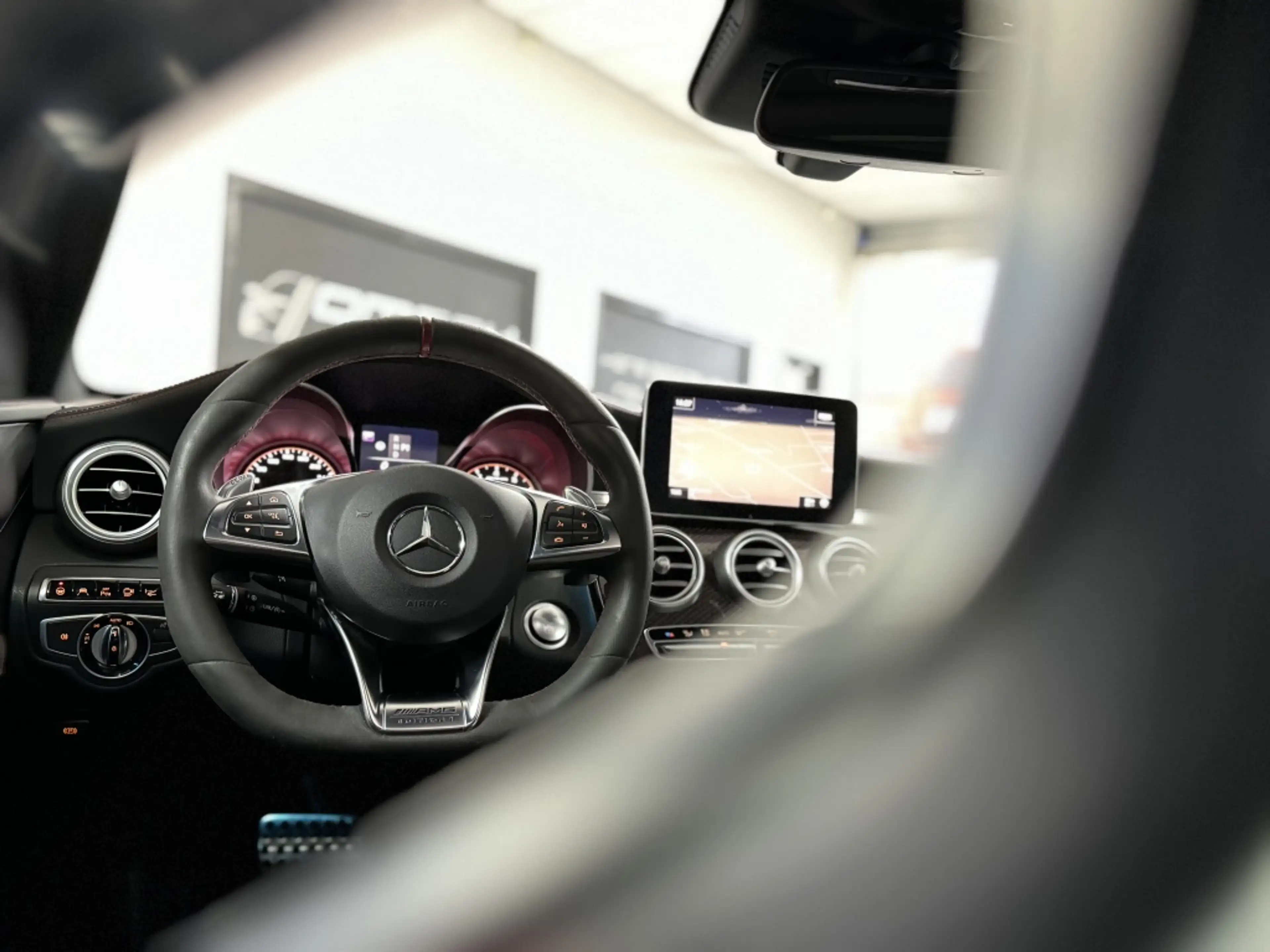 Mercedes-Benz C 63 AMG C63 S 4.0 510PK Edition 1 FULL OPTIONS — photo 2