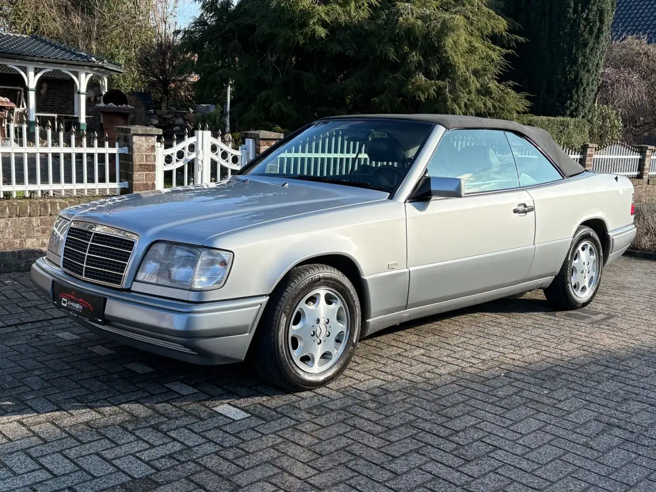 Mercedes-Benz E 220 Cabriolet W124 1Hand*Historie*Klima*Leder*, foto 11