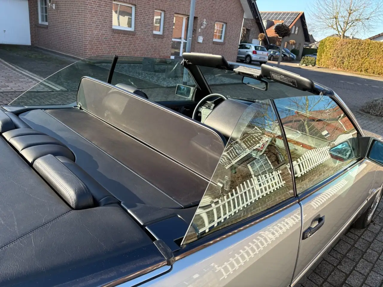 Mercedes-Benz E 220 Cabriolet W124 1Hand*Historie*Klima*Leder*, foto 8