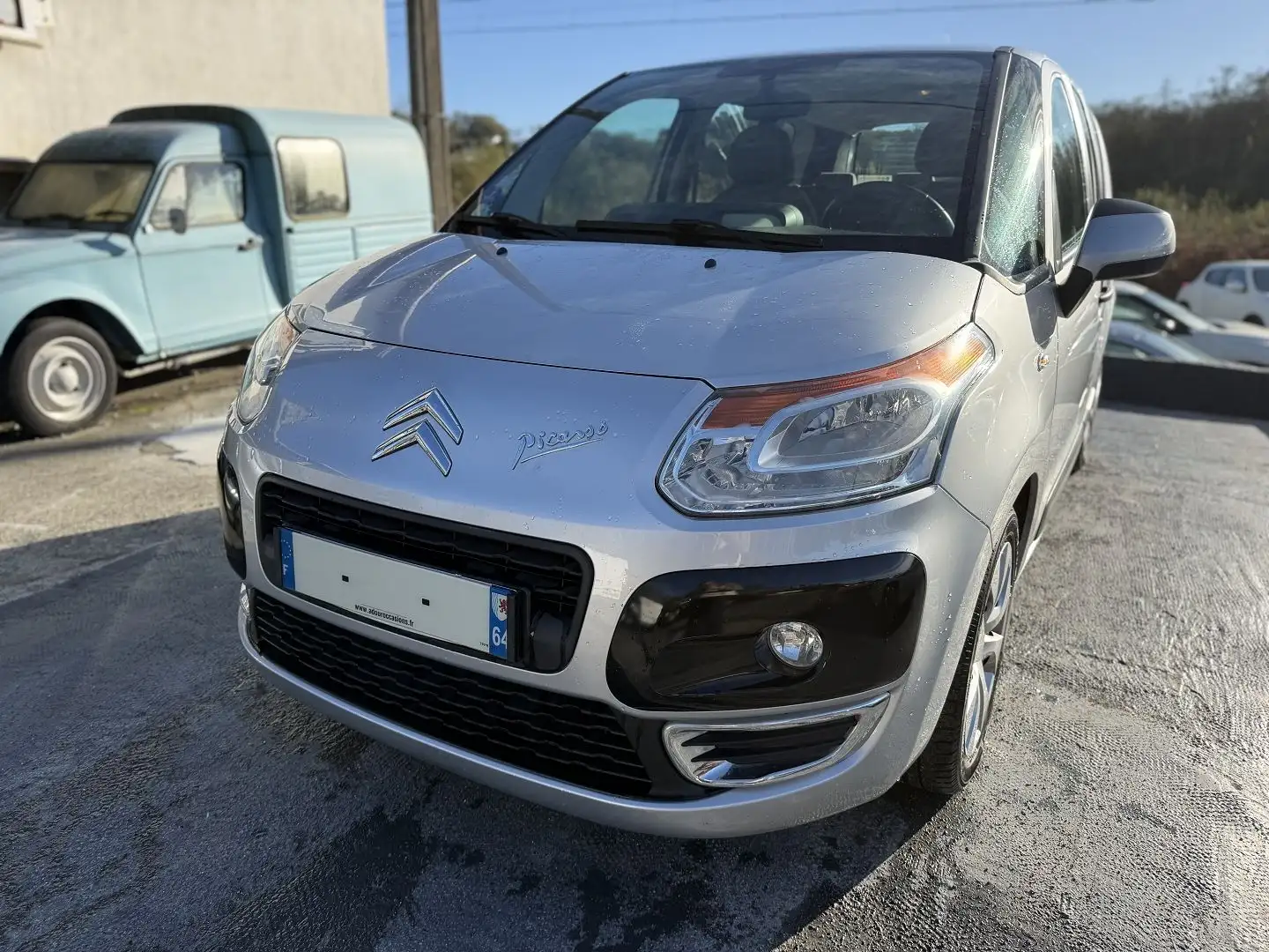 Citroen C3 Picasso 1.4 VTI CONFORT Gris - 2