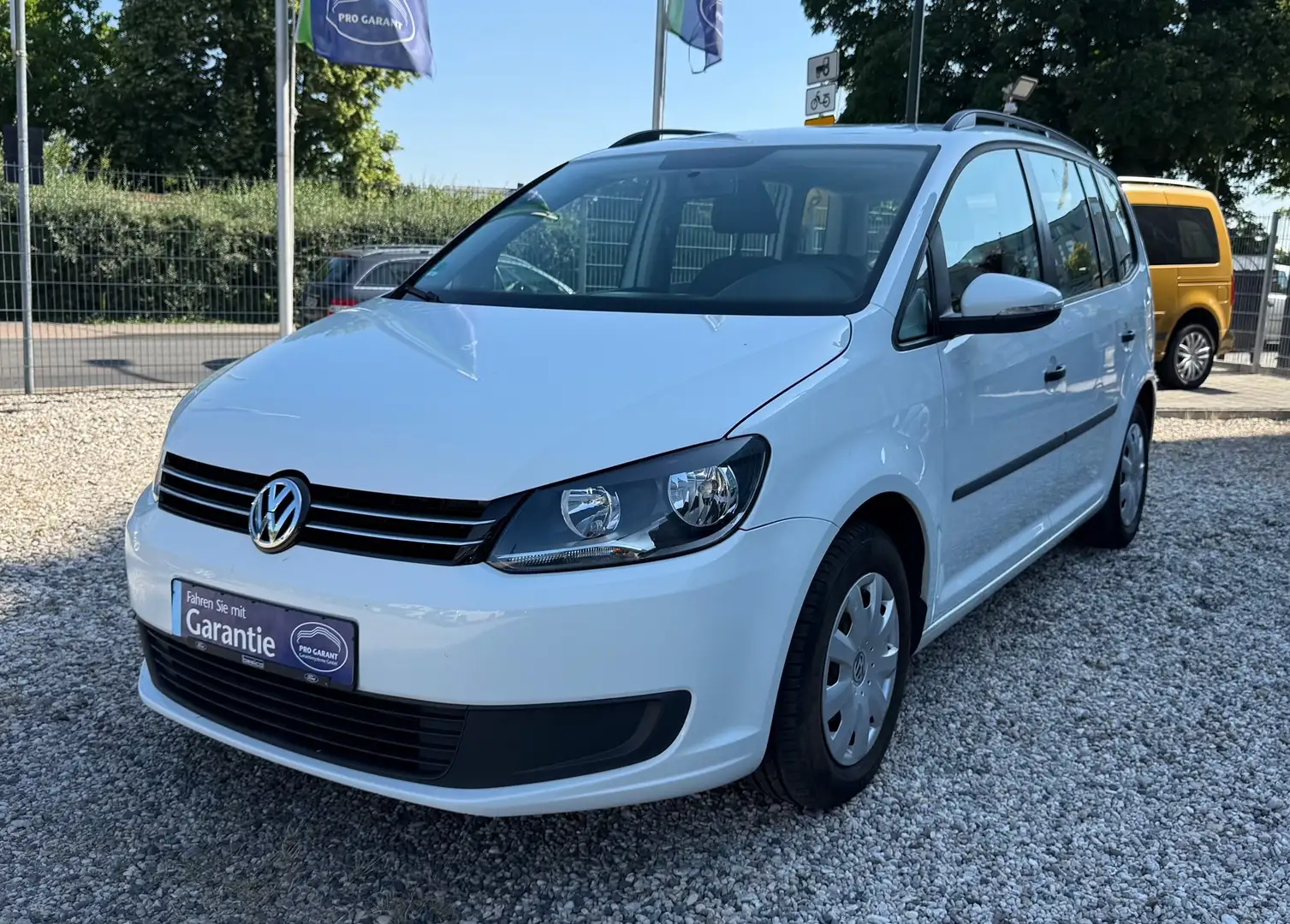 Volkswagen Touran TRENDLINE *INSP.+TÜV NEU *GEPFLEGT *GARANTIE Weiß - 1