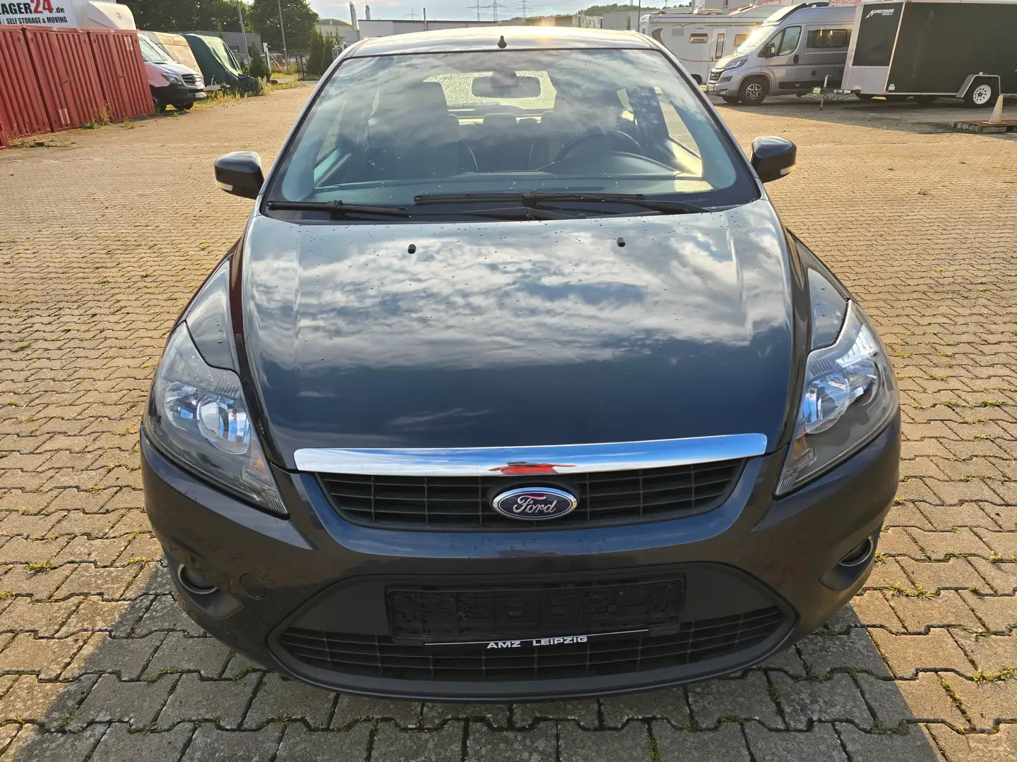 Ford Focus Sport Schwarz - 2