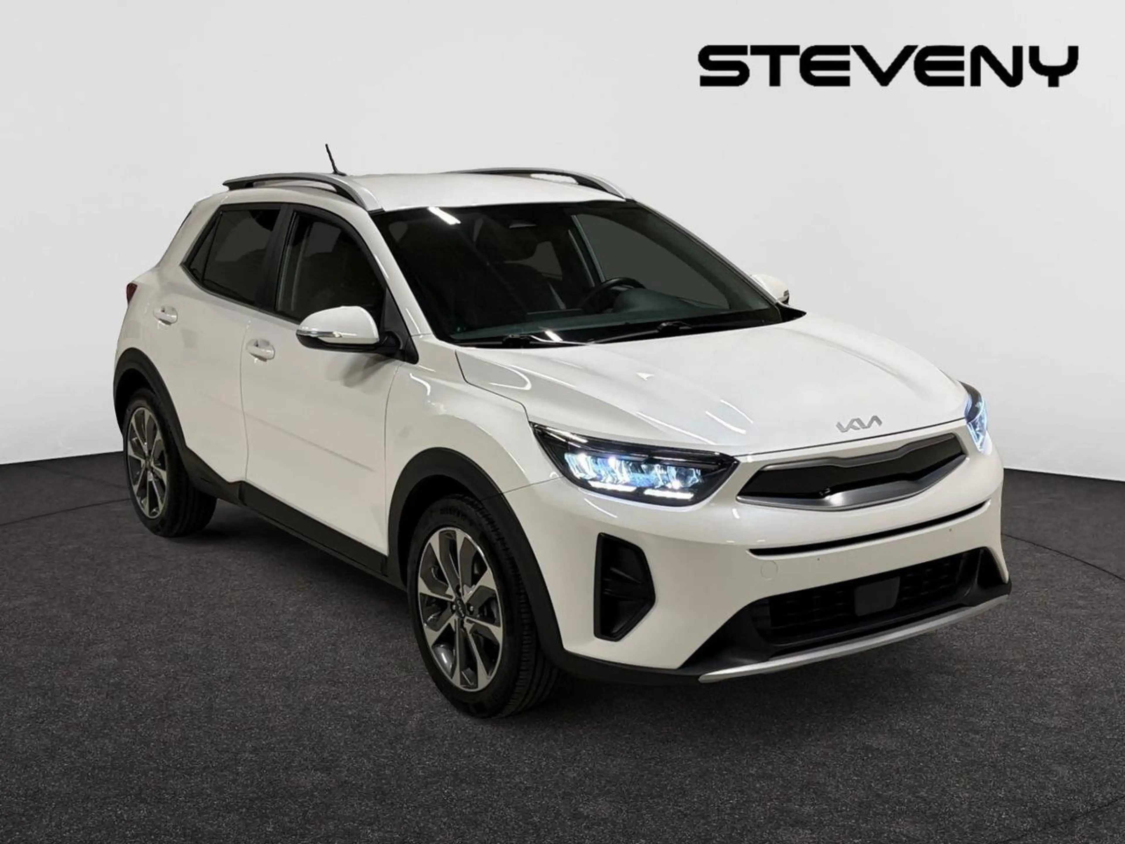 Kia Stonic INSPIRE 1.0T 100CV *DEMO*LED* — photo 2