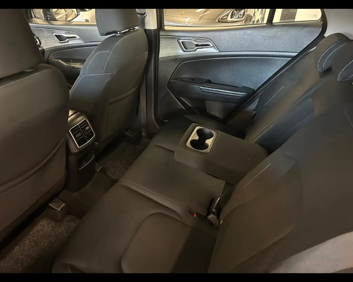 Kia Sportage 1.6 CRDi MHEV Business, миниатюра 12