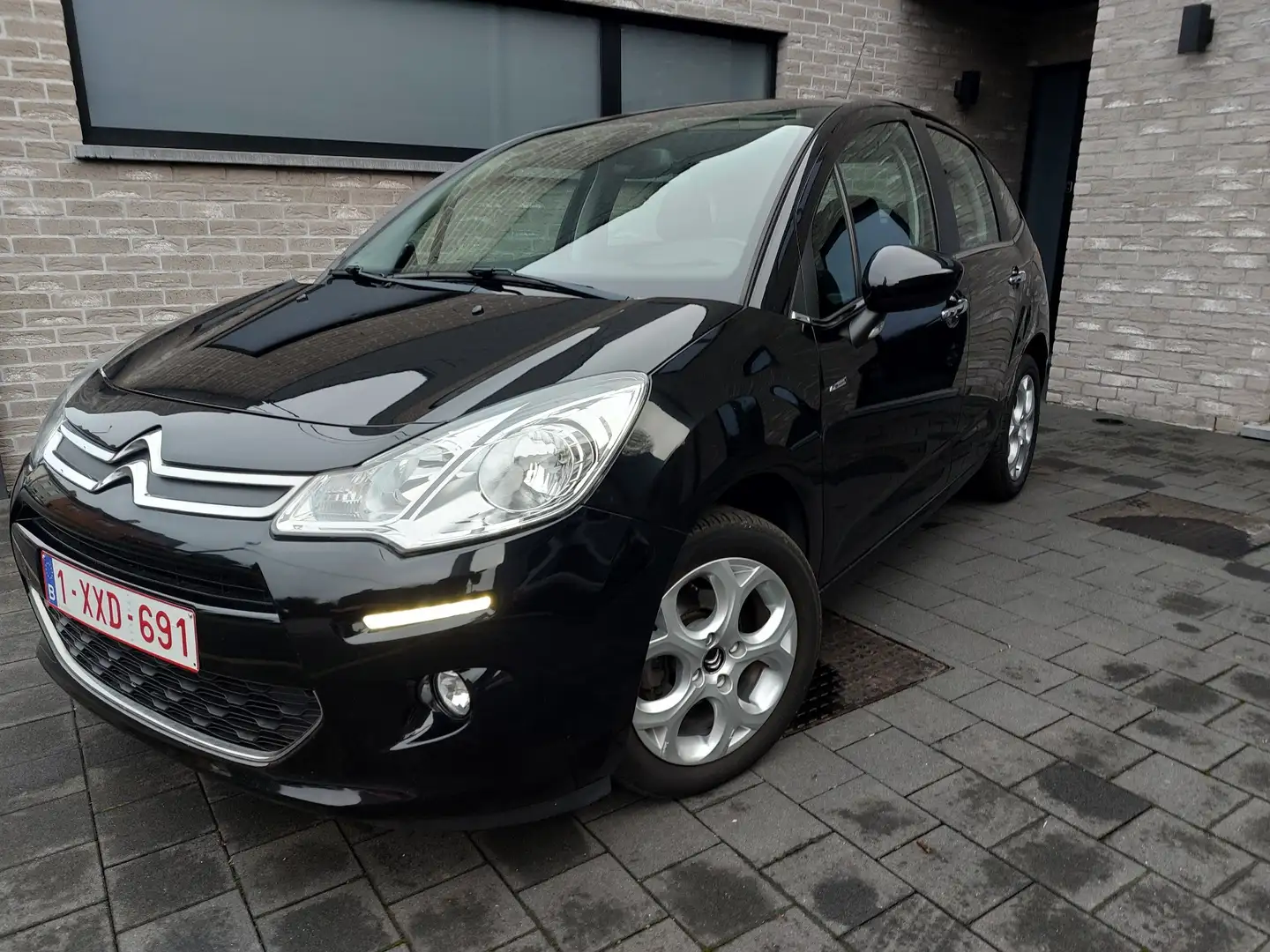 Citroen C3 1.2 PureTech Exclusive - 1