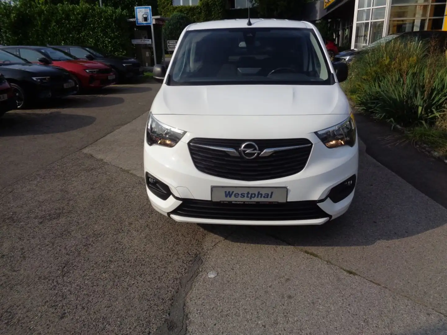 Opel Combo Life 1.2 Turbo Start/Stop Edition Bílá - 2