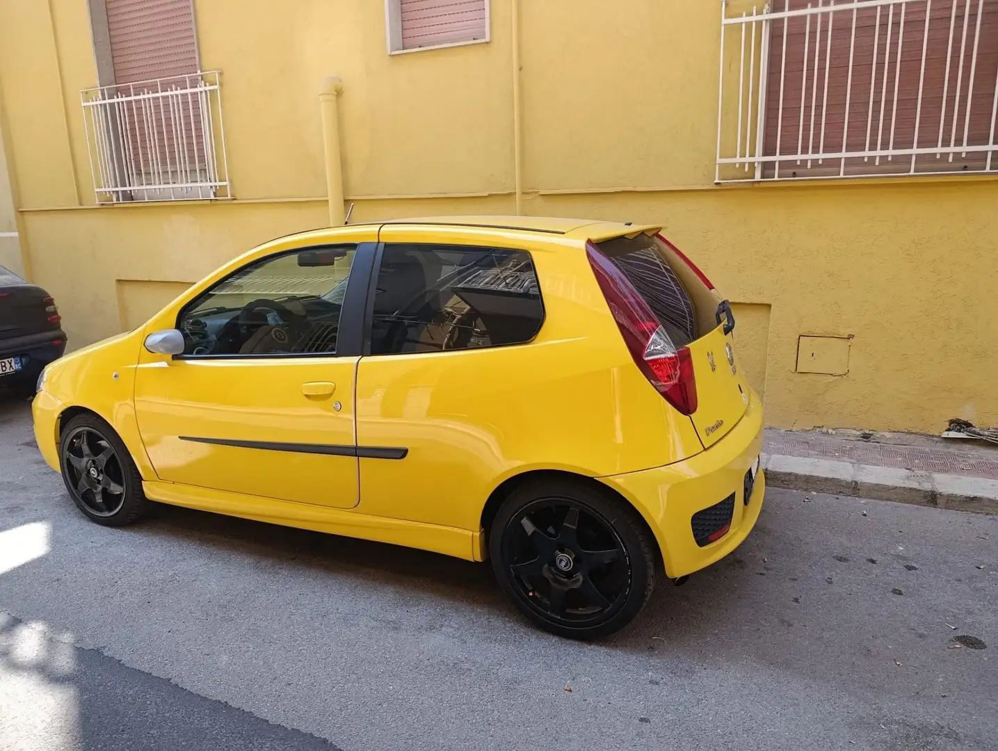 Fiat Punto 3p 1.8 16v HGT - 1