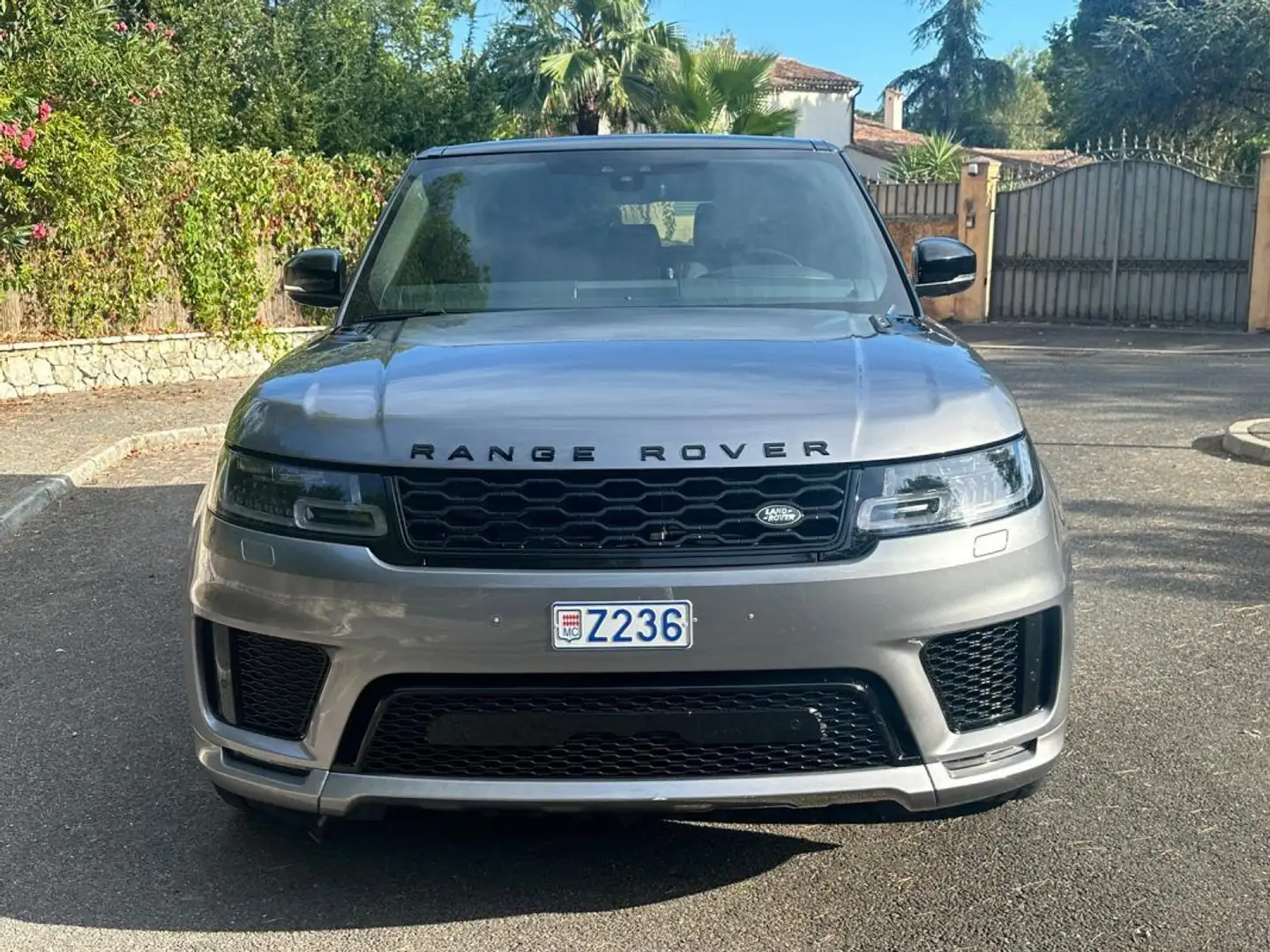 Land Rover Range Rover 3.0 D300 HSE Dynamic Zilver - 2