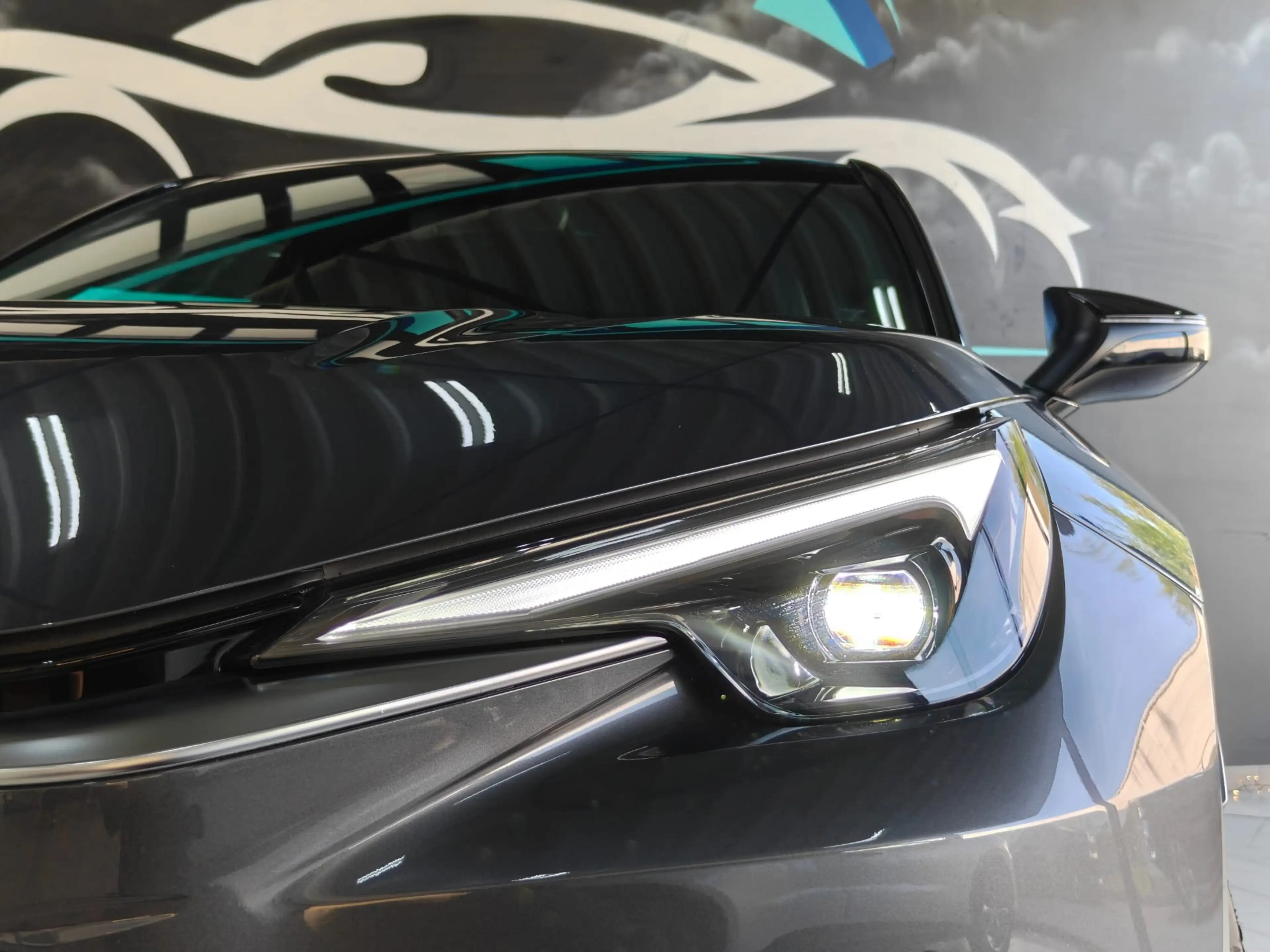 Lexus LBX LBX — photo 3