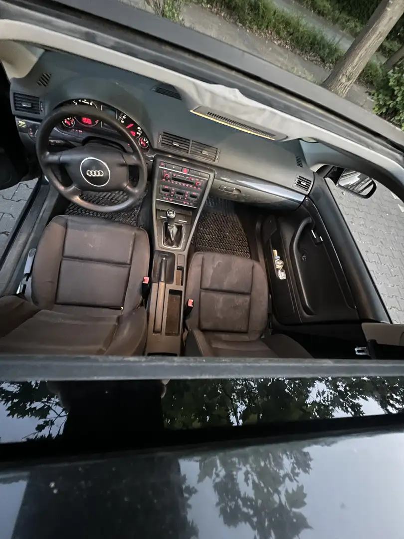 Audi A4 AUDI A4 1.6 - 2